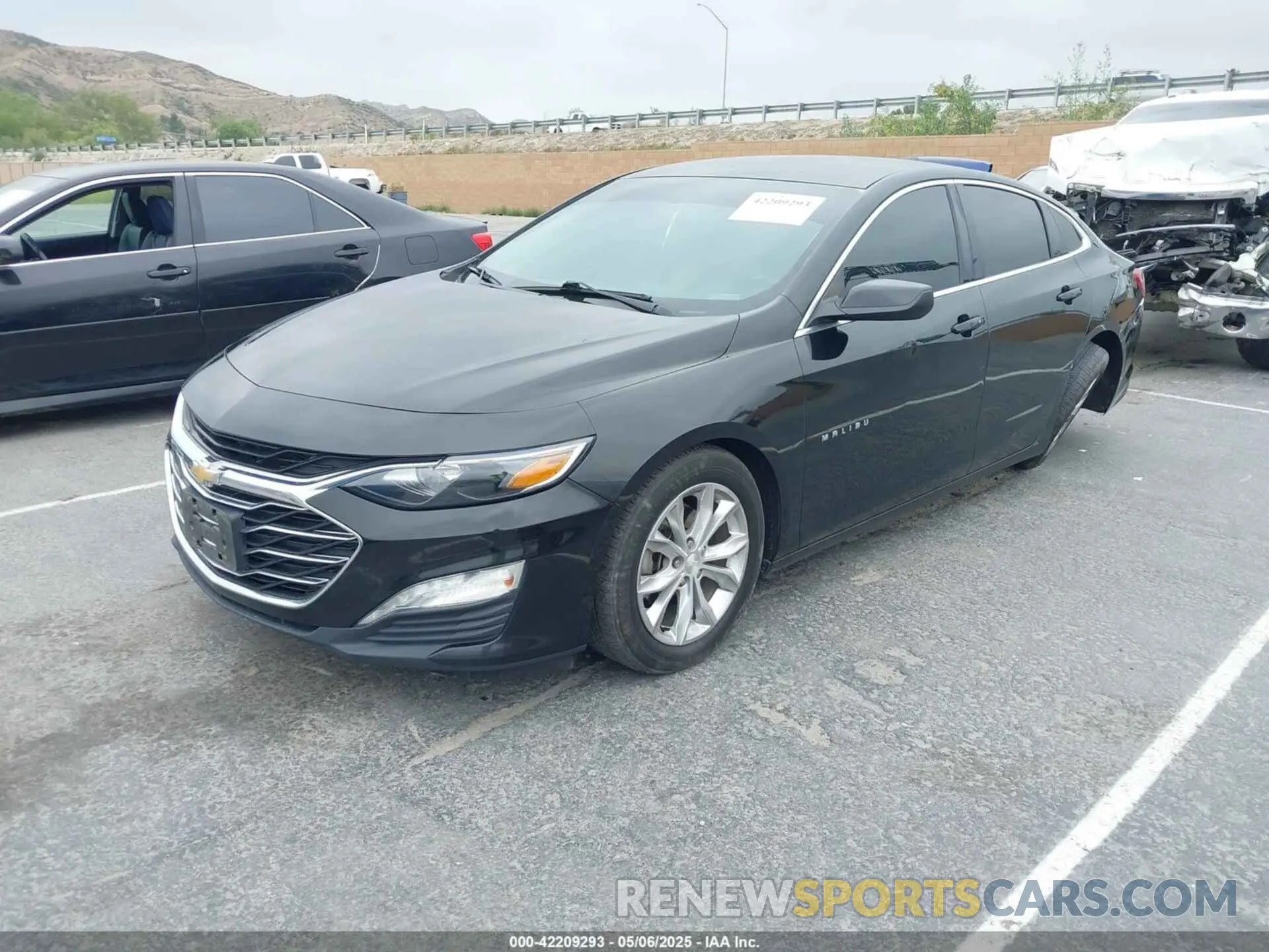 2 fotografías del automóvil dañado 1G1ZD5ST0KF208694 CHEVROLET MALIBU 2019