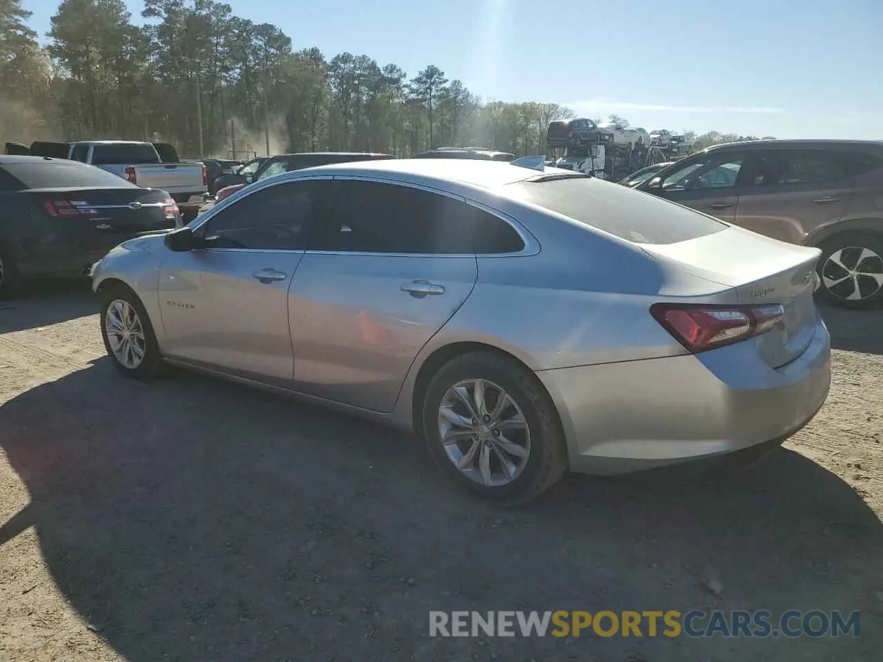 2 fotografías del automóvil dañado 1G1ZD5ST1KF110984 CHEVROLET MALIBU 2019