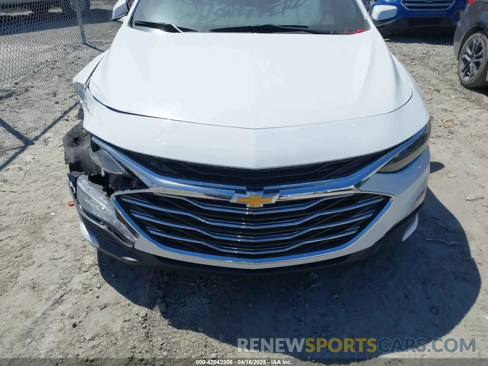 12 fotografías del automóvil dañado 1G1ZD5ST1KF115523 CHEVROLET MALIBU 2019