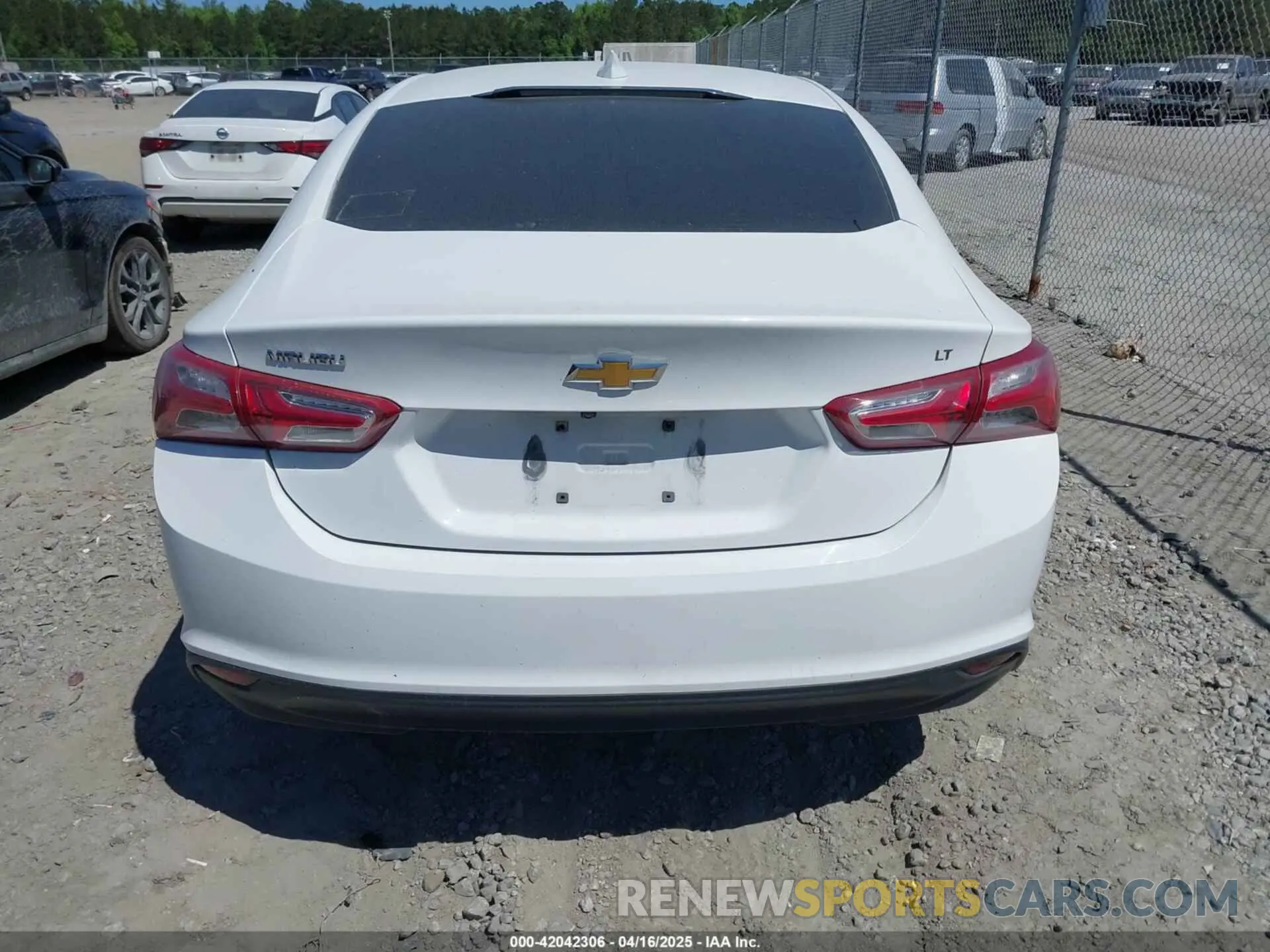 16 fotografías del automóvil dañado 1G1ZD5ST1KF115523 CHEVROLET MALIBU 2019