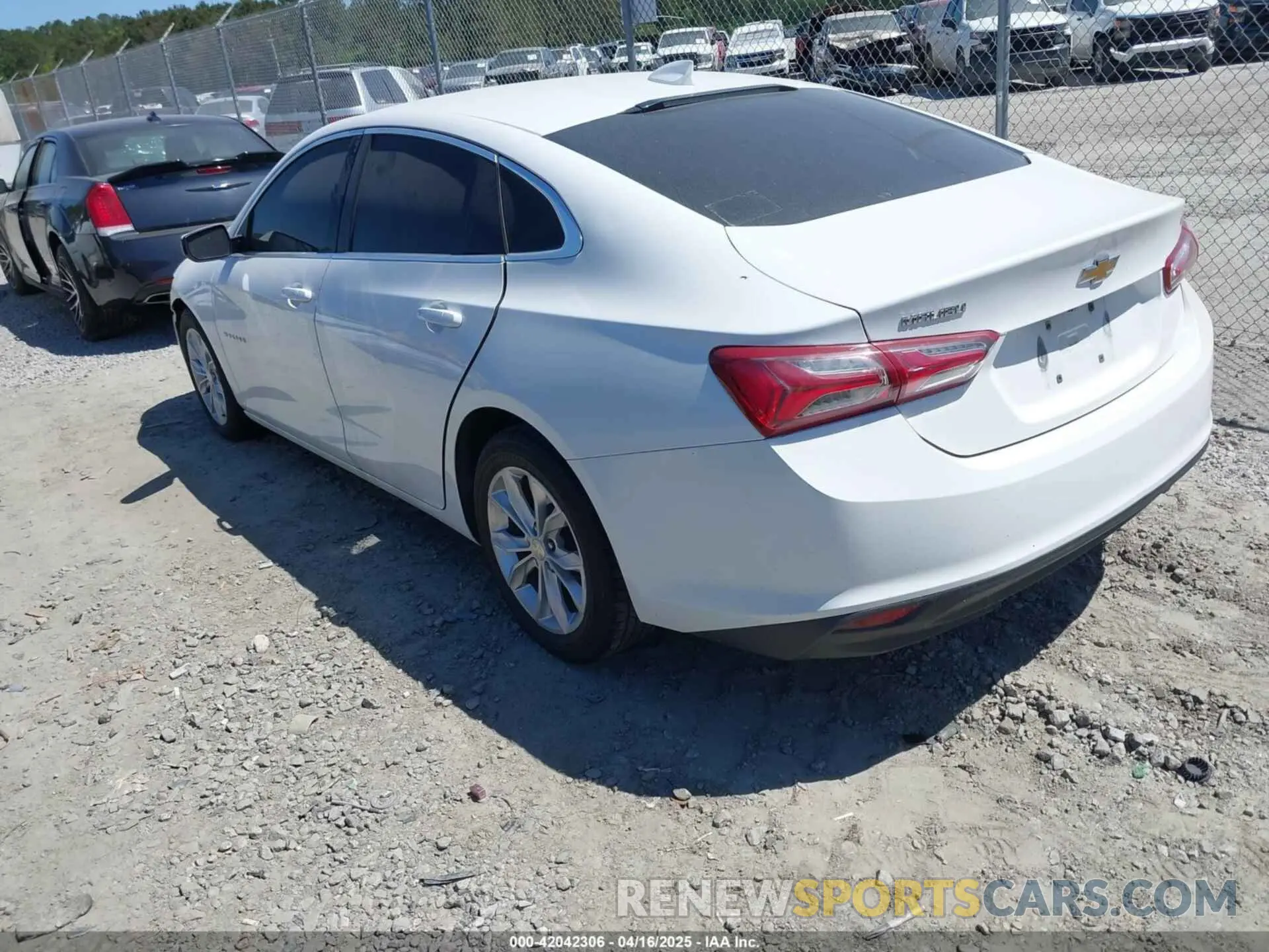 3 fotografías del automóvil dañado 1G1ZD5ST1KF115523 CHEVROLET MALIBU 2019