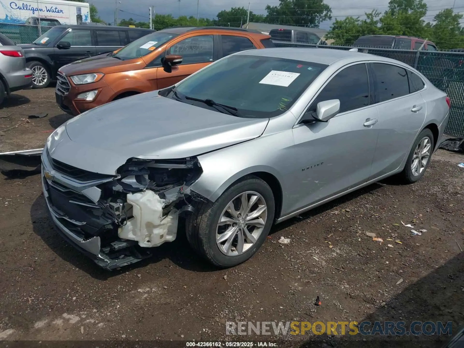 2 fotografías del automóvil dañado 1G1ZD5ST1KF126621 CHEVROLET MALIBU 2019