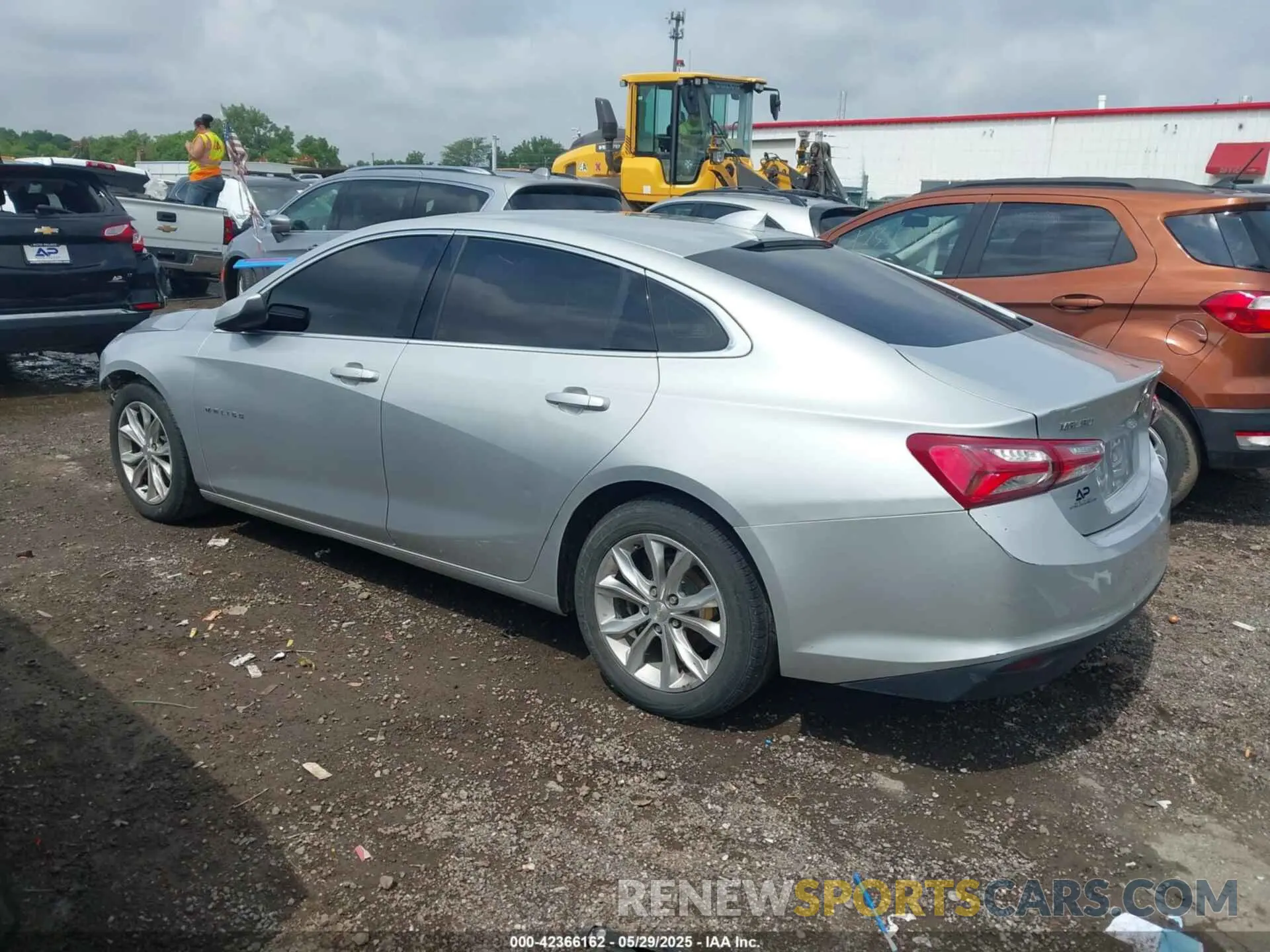 3 fotografías del automóvil dañado 1G1ZD5ST1KF126621 CHEVROLET MALIBU 2019