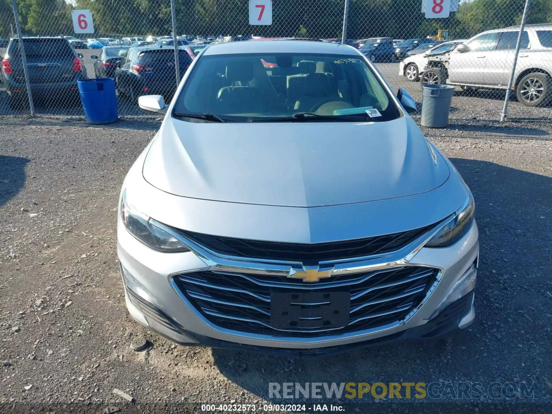 12 fotografías del automóvil dañado 1G1ZD5ST1KF141572 CHEVROLET MALIBU 2019