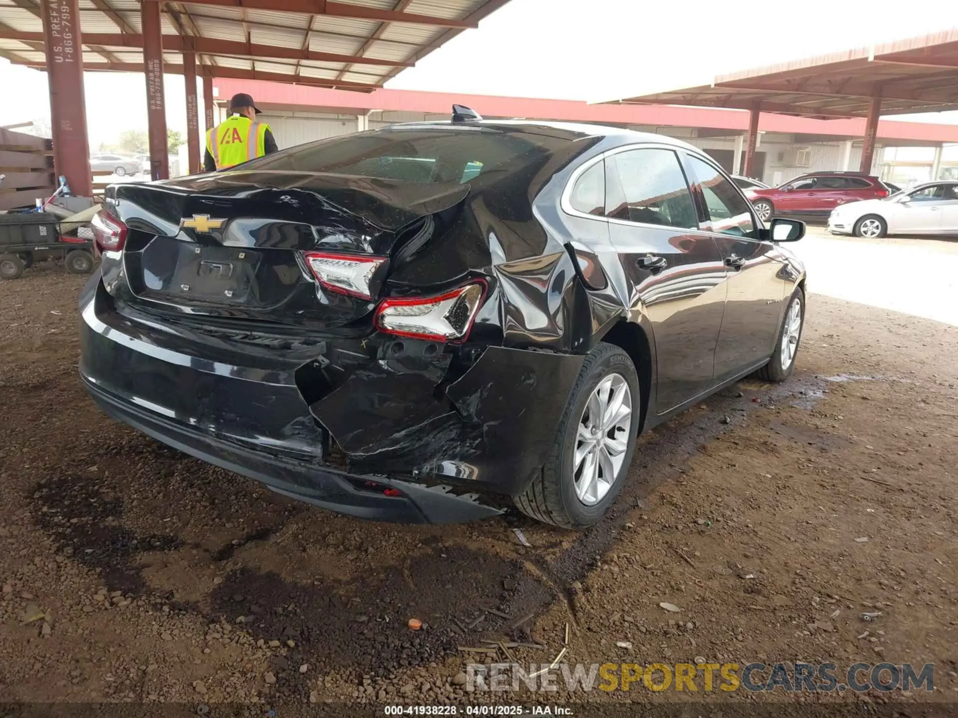 4 fotografías del automóvil dañado 1G1ZD5ST1KF159991 CHEVROLET MALIBU 2019