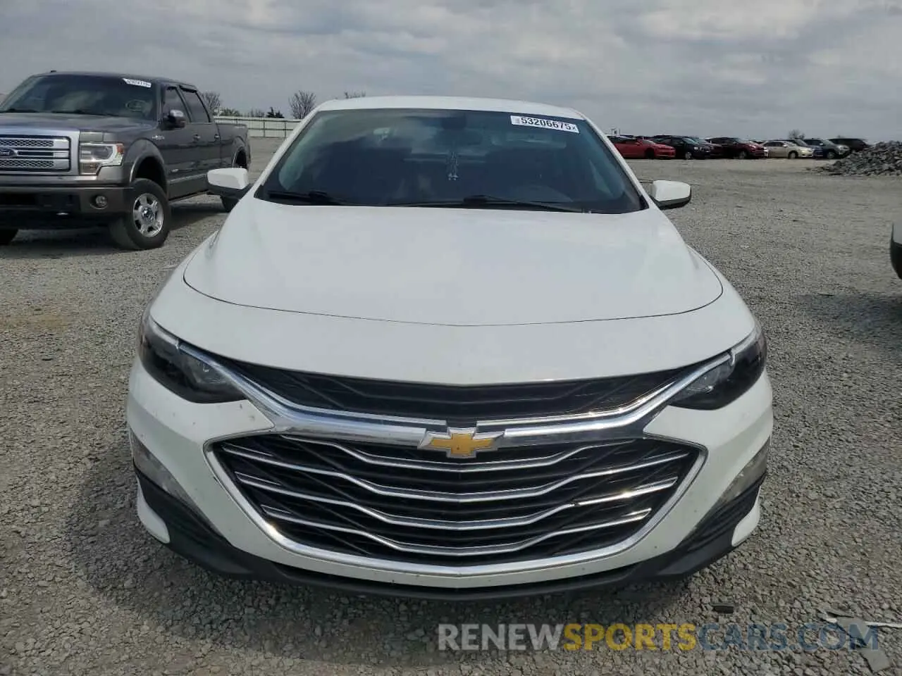 5 fotografías del automóvil dañado 1G1ZD5ST1KF164866 CHEVROLET MALIBU 2019