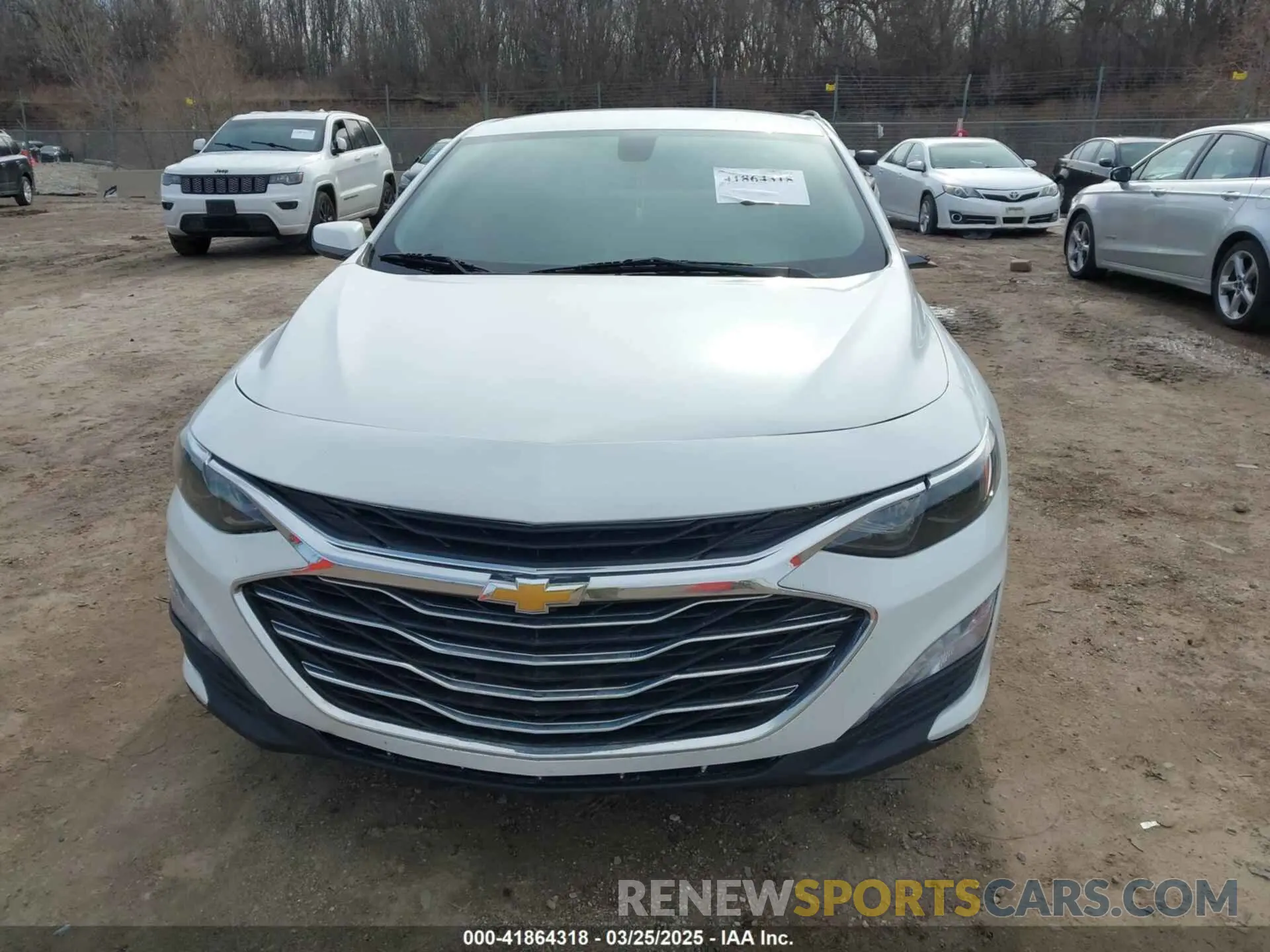 12 fotografías del automóvil dañado 1G1ZD5ST1KF167962 CHEVROLET MALIBU 2019