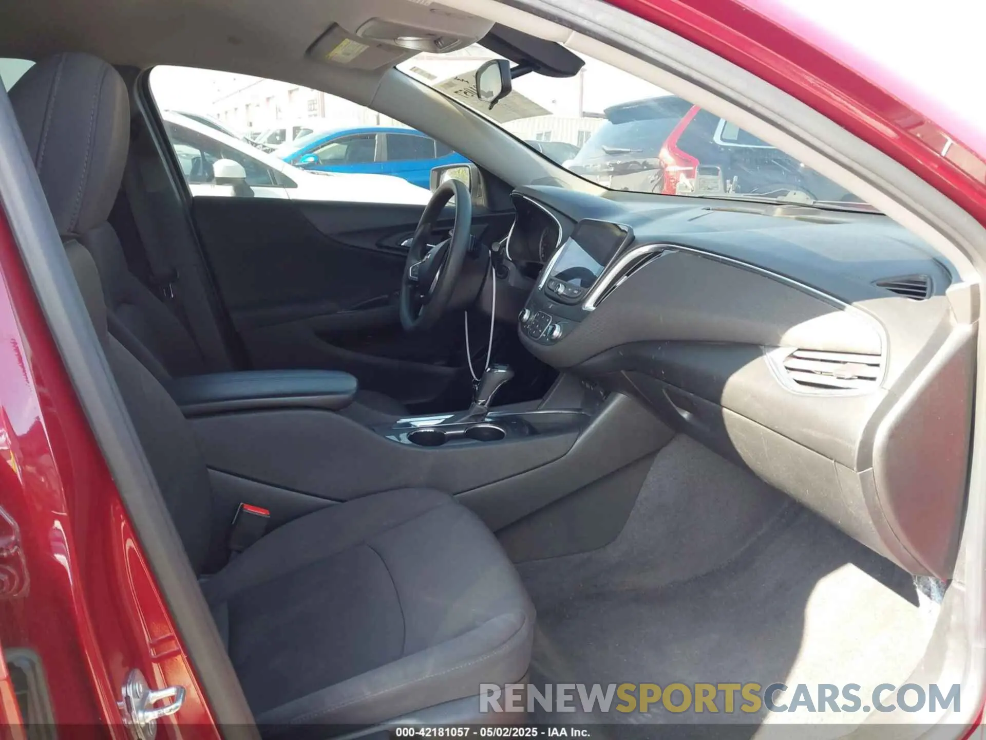 5 fotografías del automóvil dañado 1G1ZD5ST2KF134016 CHEVROLET MALIBU 2019