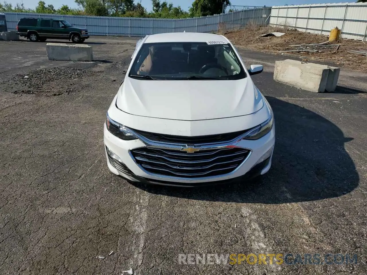 5 fotografías del automóvil dañado 1G1ZD5ST2KF159224 CHEVROLET MALIBU 2019