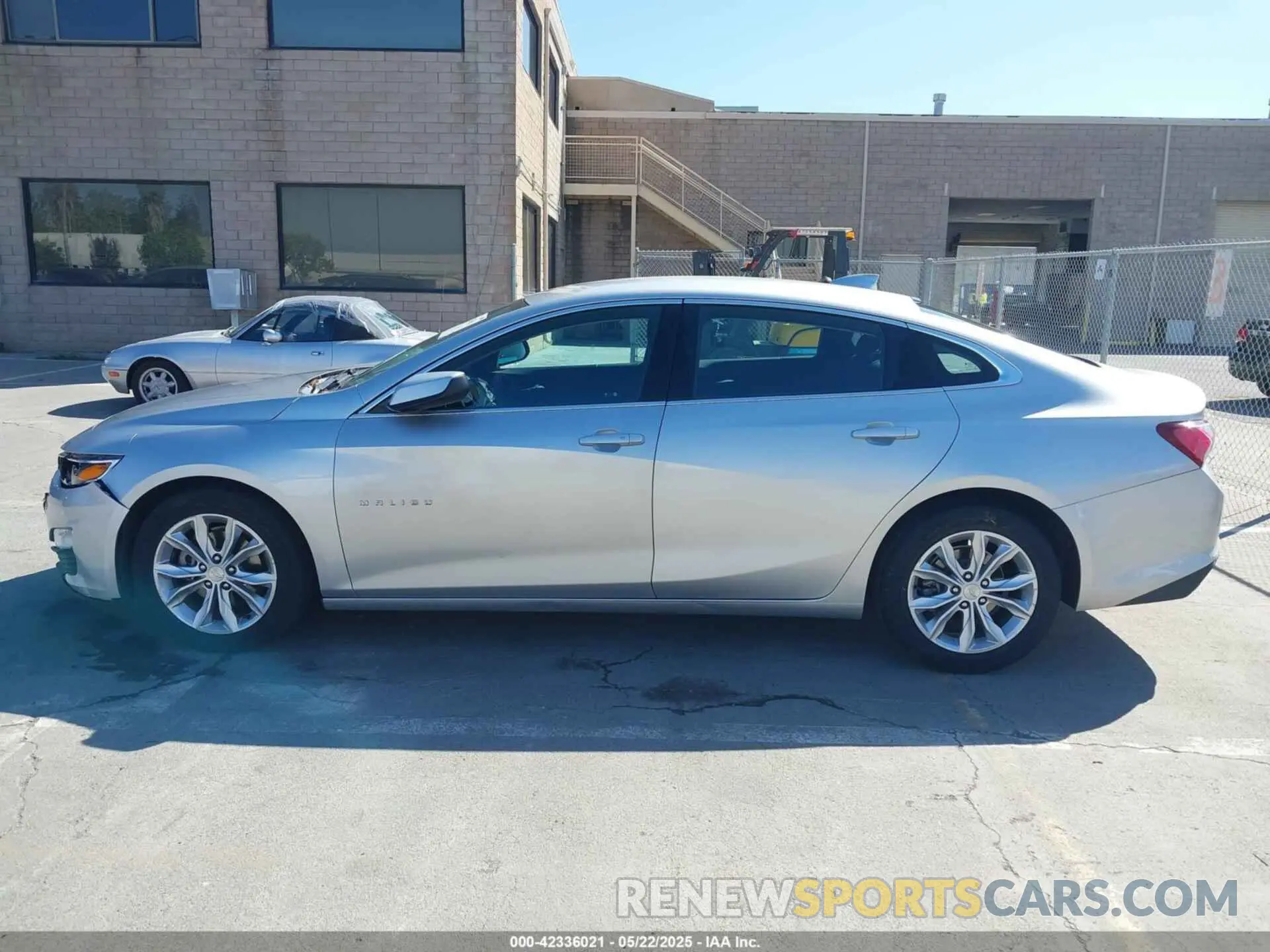 14 fotografías del automóvil dañado 1G1ZD5ST3KF108802 CHEVROLET MALIBU 2019