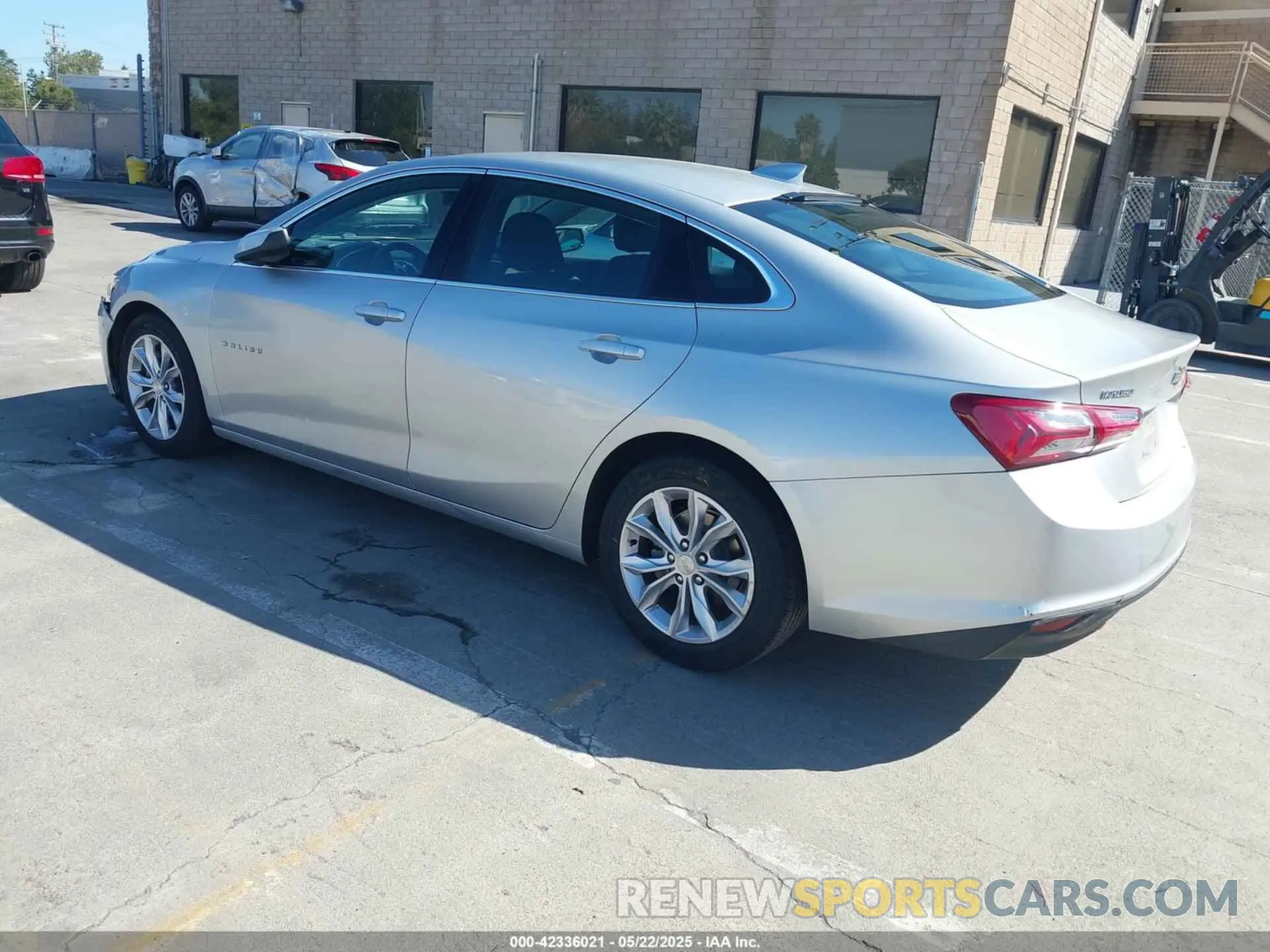 3 fotografías del automóvil dañado 1G1ZD5ST3KF108802 CHEVROLET MALIBU 2019