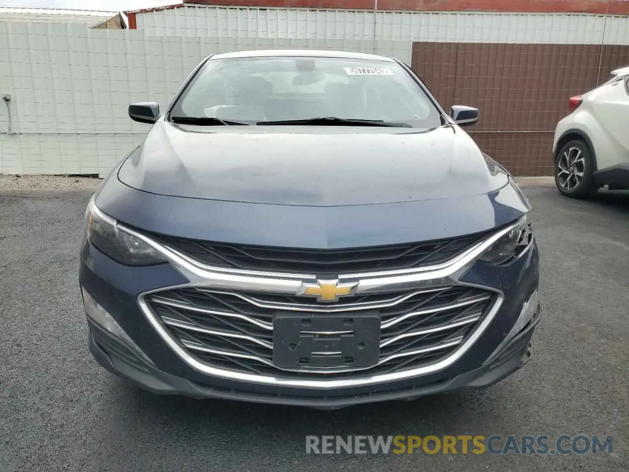 5 fotografías del automóvil dañado 1G1ZD5ST3KF119329 CHEVROLET MALIBU 2019