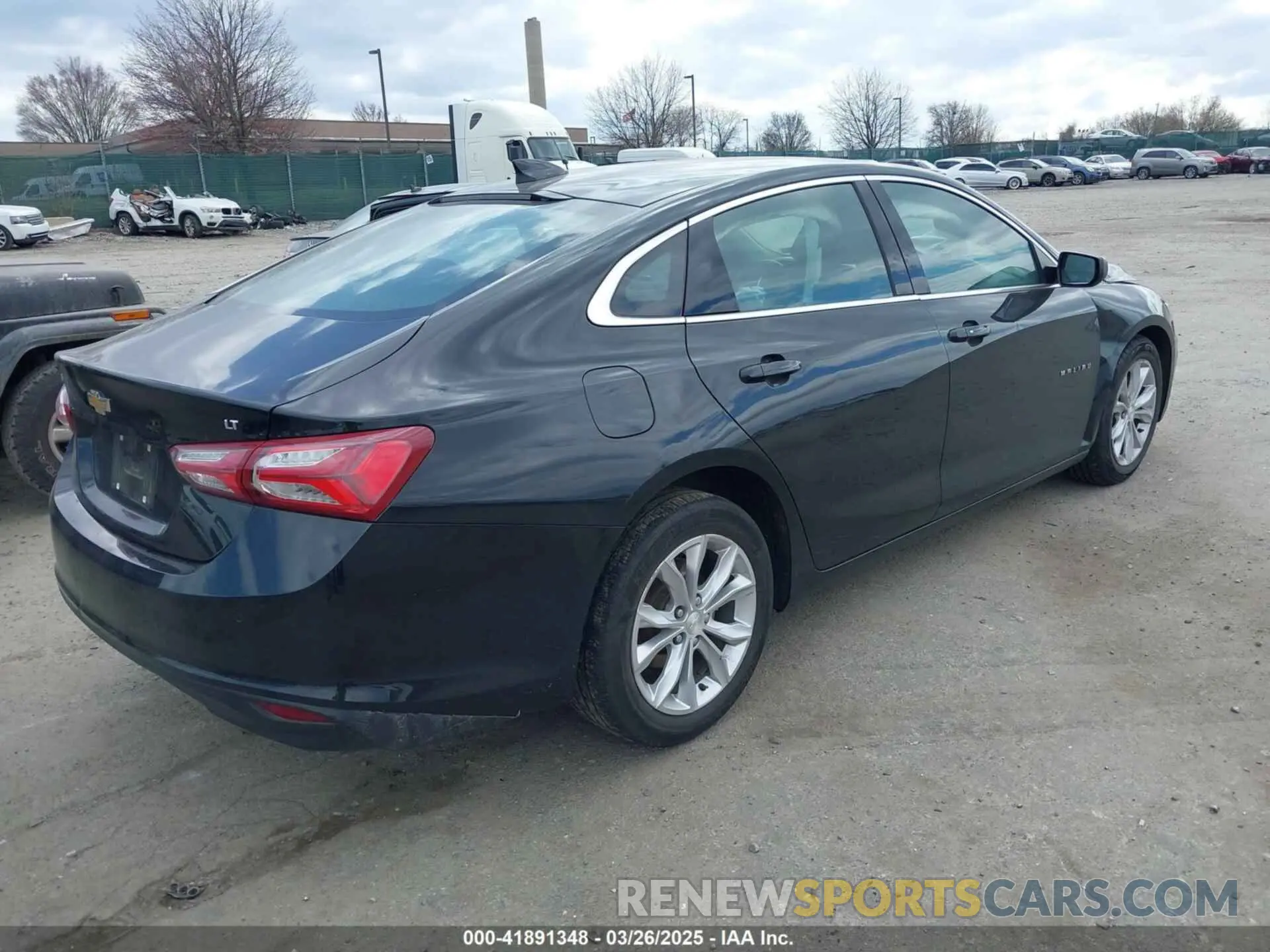 4 fotografías del automóvil dañado 1G1ZD5ST3KF156204 CHEVROLET MALIBU 2019