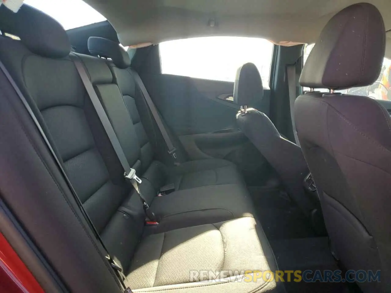 11 fotografías del automóvil dañado 1G1ZD5ST3KF211976 CHEVROLET MALIBU 2019