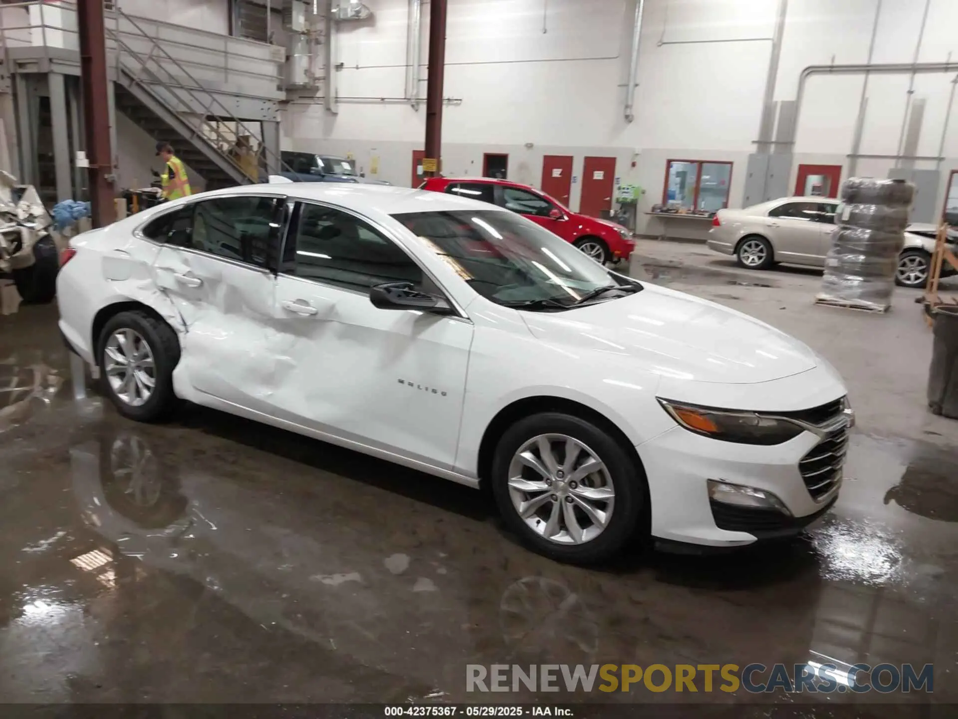 1 fotografías del automóvil dañado 1G1ZD5ST3KF215722 CHEVROLET MALIBU 2019