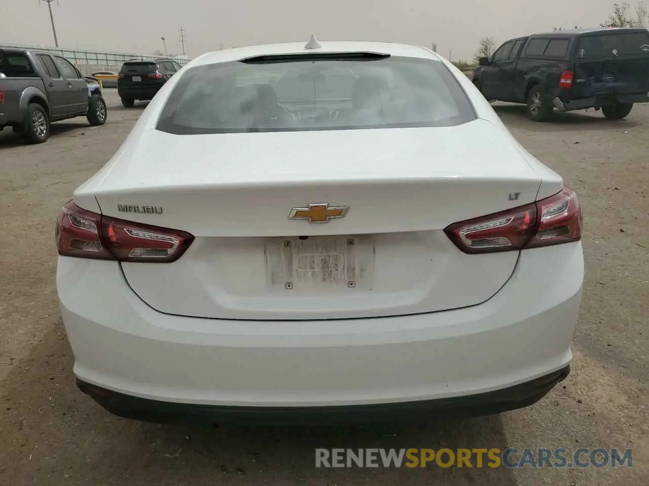 6 fotografías del automóvil dañado 1G1ZD5ST4KF105018 CHEVROLET MALIBU 2019