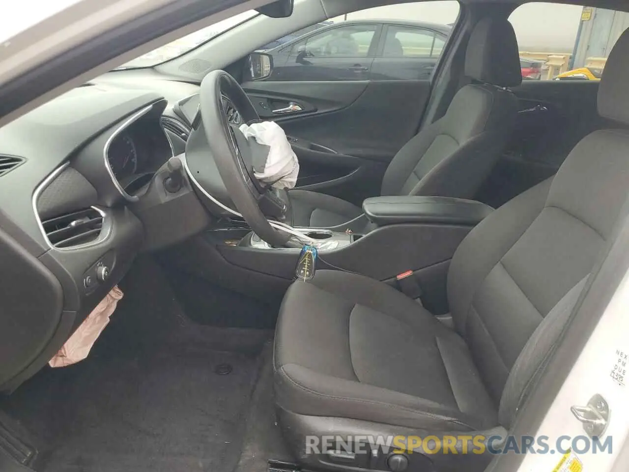 7 fotografías del automóvil dañado 1G1ZD5ST4KF105018 CHEVROLET MALIBU 2019