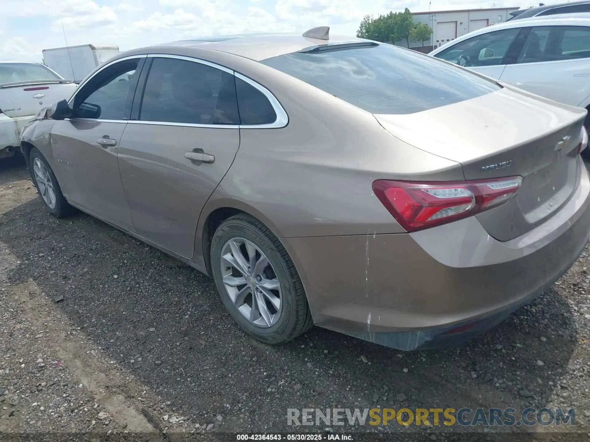 3 fotografías del automóvil dañado 1G1ZD5ST4KF112678 CHEVROLET MALIBU 2019