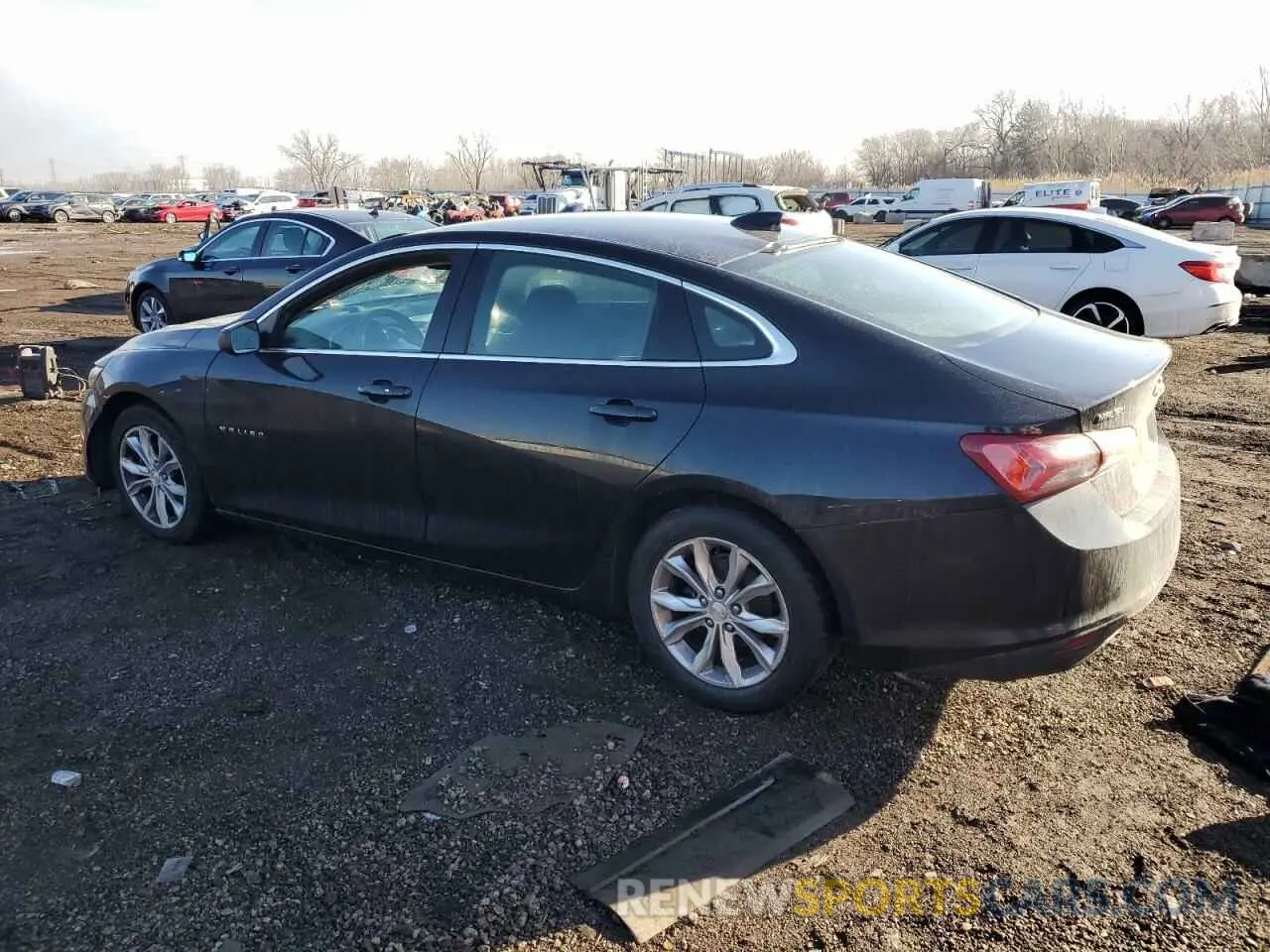 2 fotografías del automóvil dañado 1G1ZD5ST4KF118108 CHEVROLET MALIBU 2019
