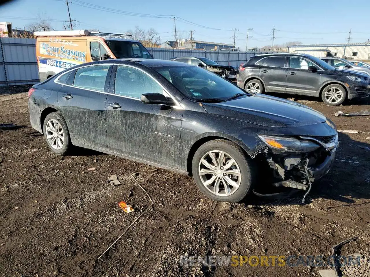 4 fotografías del automóvil dañado 1G1ZD5ST4KF118108 CHEVROLET MALIBU 2019