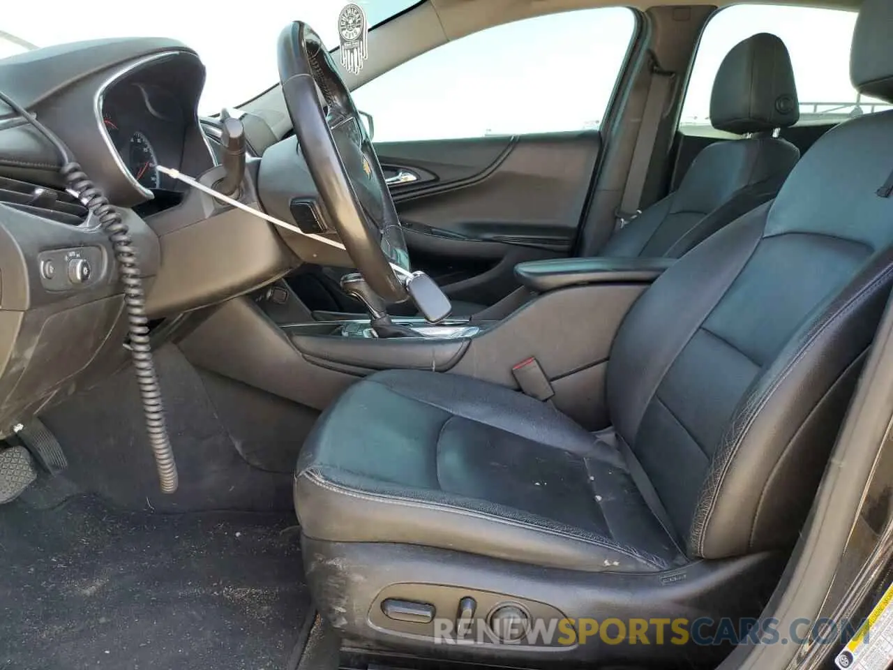 7 fotografías del automóvil dañado 1G1ZD5ST4KF133465 CHEVROLET MALIBU 2019
