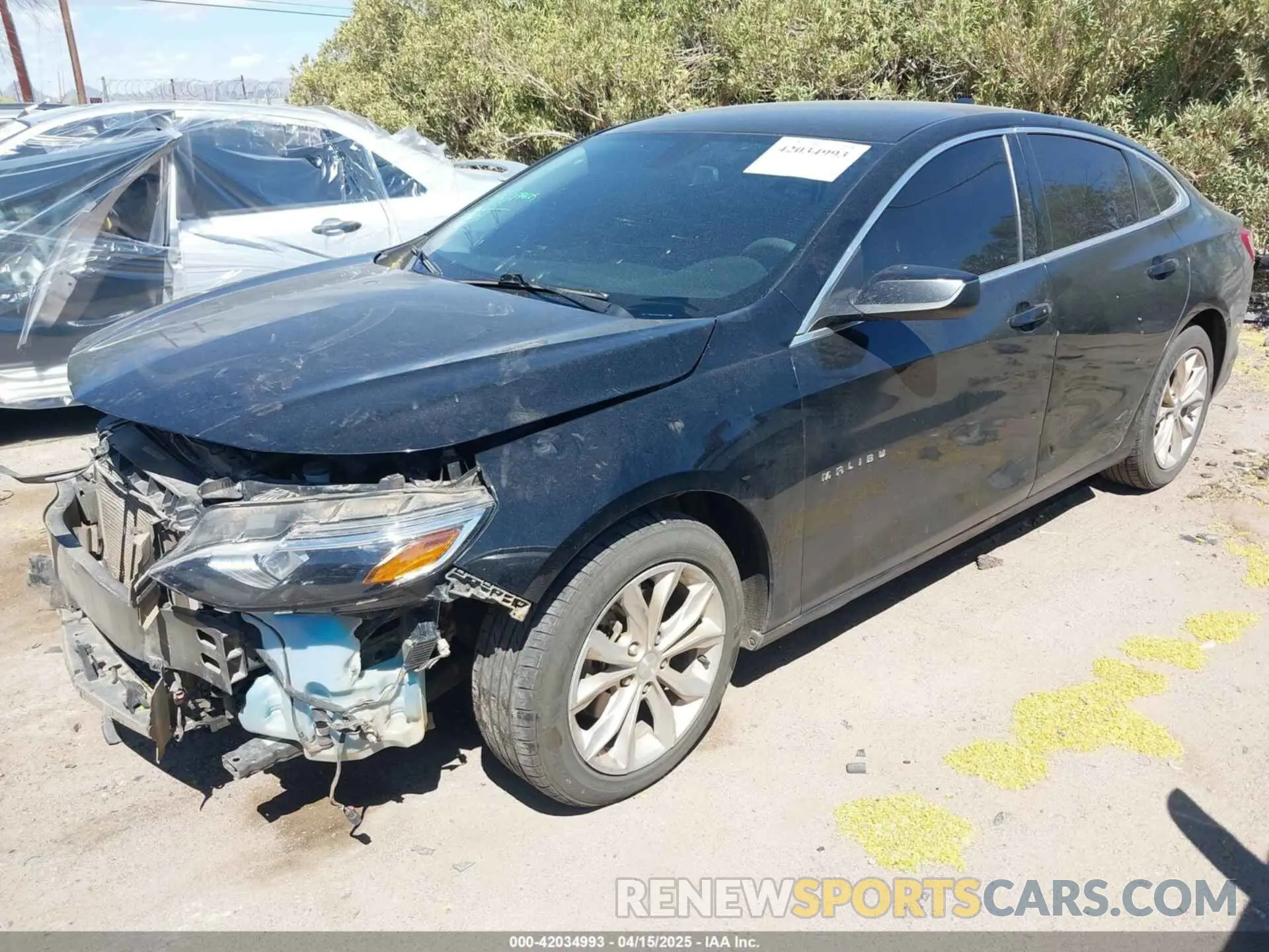 2 fotografías del automóvil dañado 1G1ZD5ST4KF155367 CHEVROLET MALIBU 2019