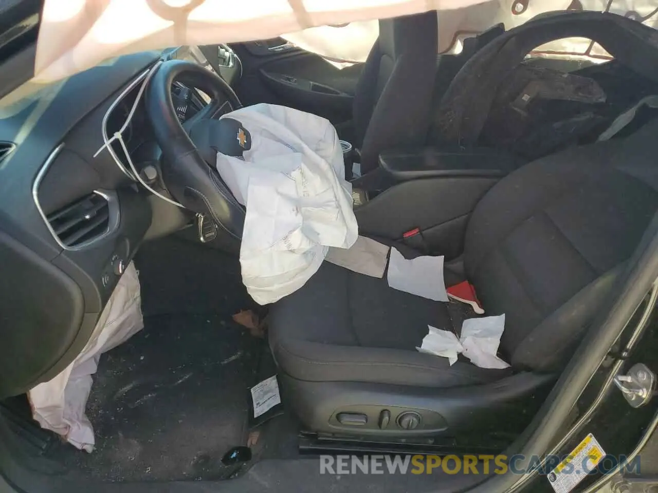 7 fotografías del automóvil dañado 1G1ZD5ST4KF155577 CHEVROLET MALIBU 2019