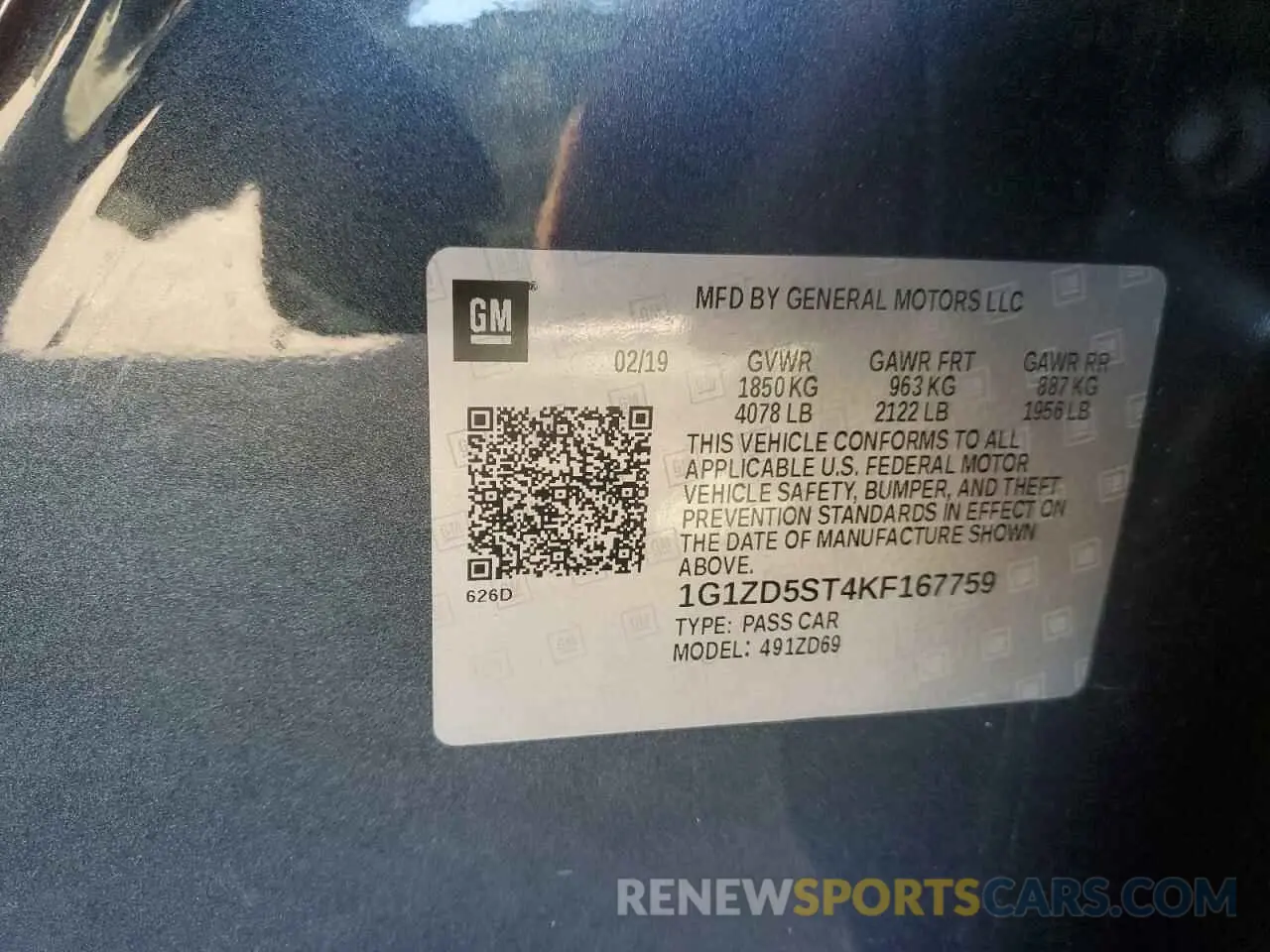12 fotografías del automóvil dañado 1G1ZD5ST4KF167759 CHEVROLET MALIBU 2019