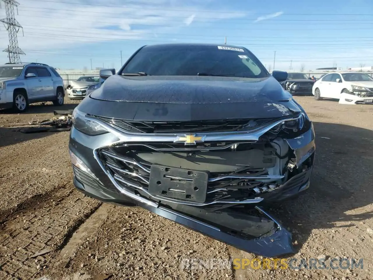 5 fotografías del automóvil dañado 1G1ZD5ST4KF167759 CHEVROLET MALIBU 2019