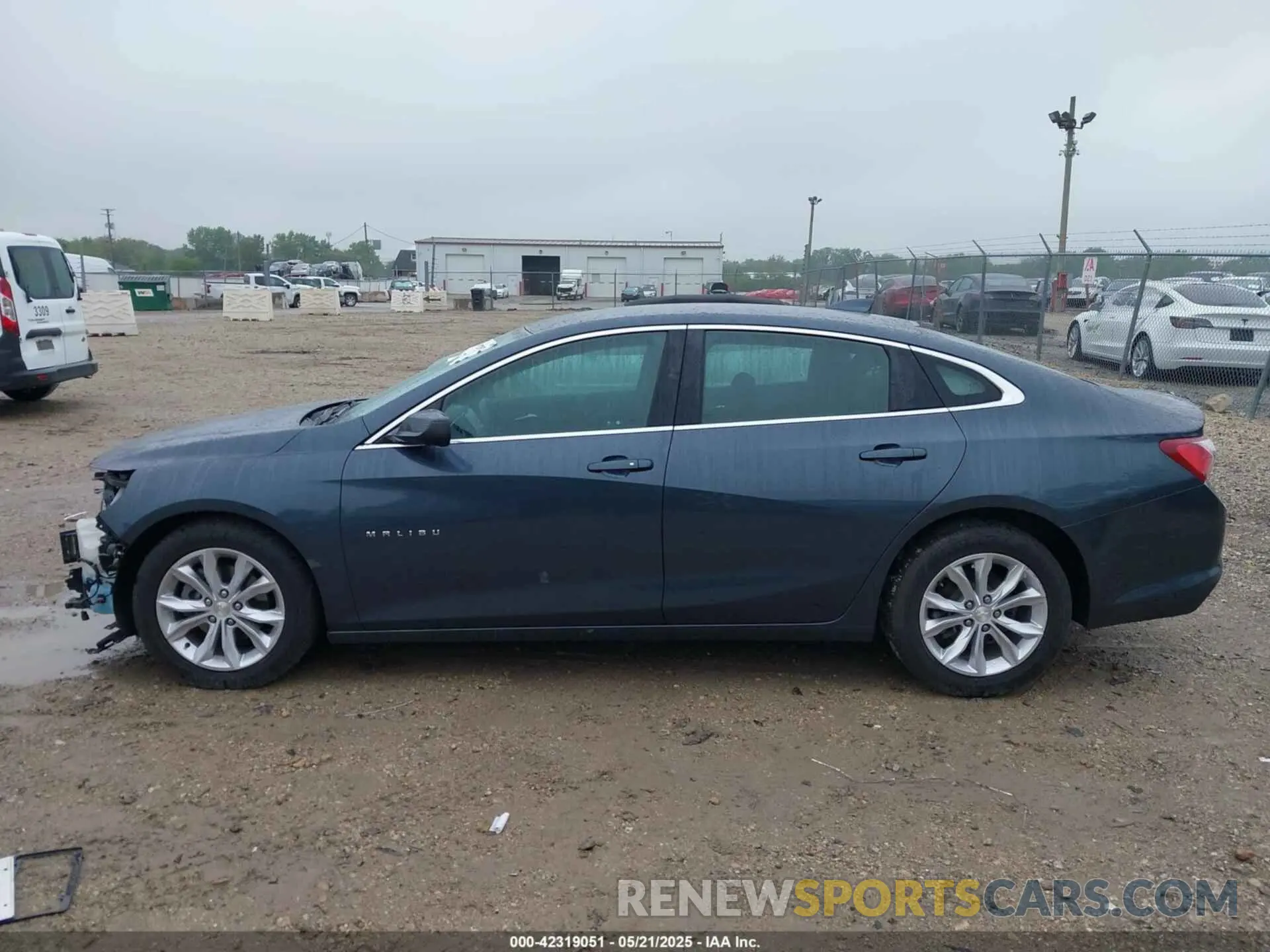 14 fotografías del automóvil dañado 1G1ZD5ST4KF179636 CHEVROLET MALIBU 2019