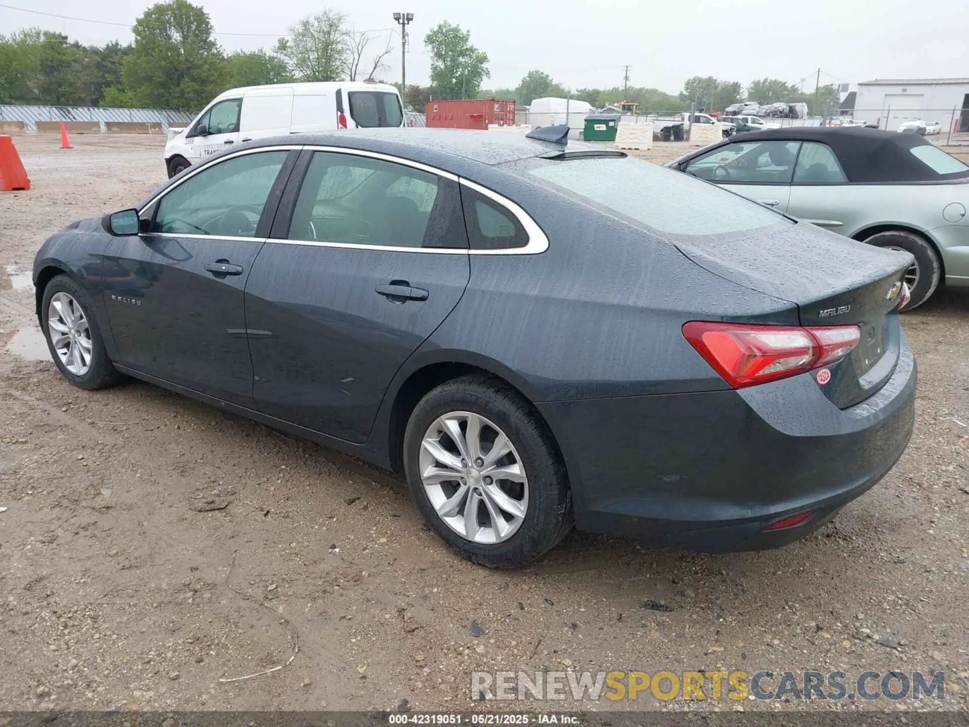 3 fotografías del automóvil dañado 1G1ZD5ST4KF179636 CHEVROLET MALIBU 2019
