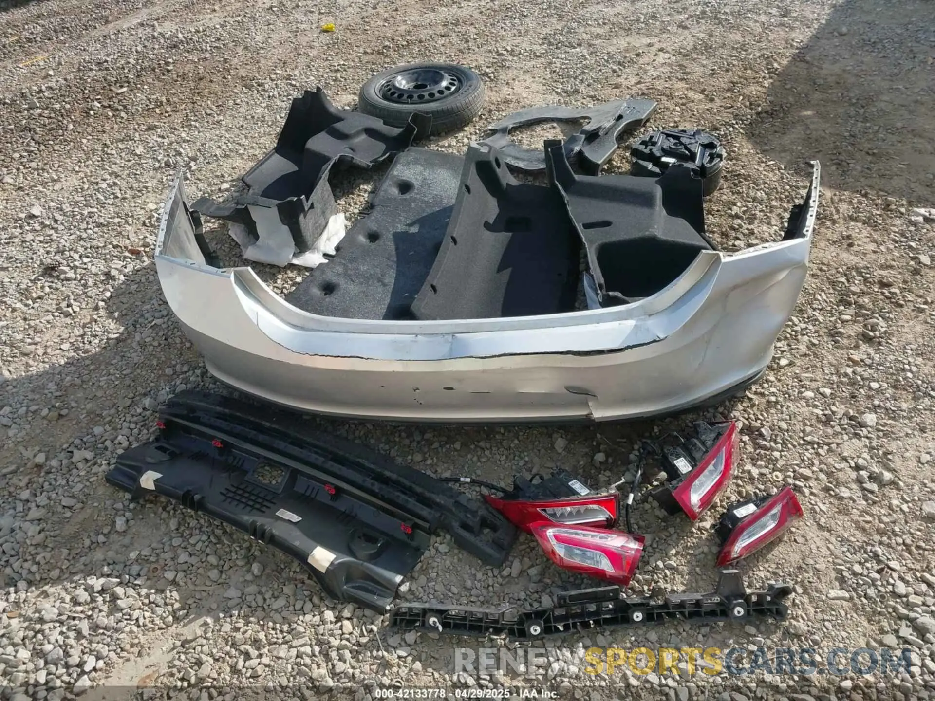 12 fotografías del automóvil dañado 1G1ZD5ST5KF108686 CHEVROLET MALIBU 2019