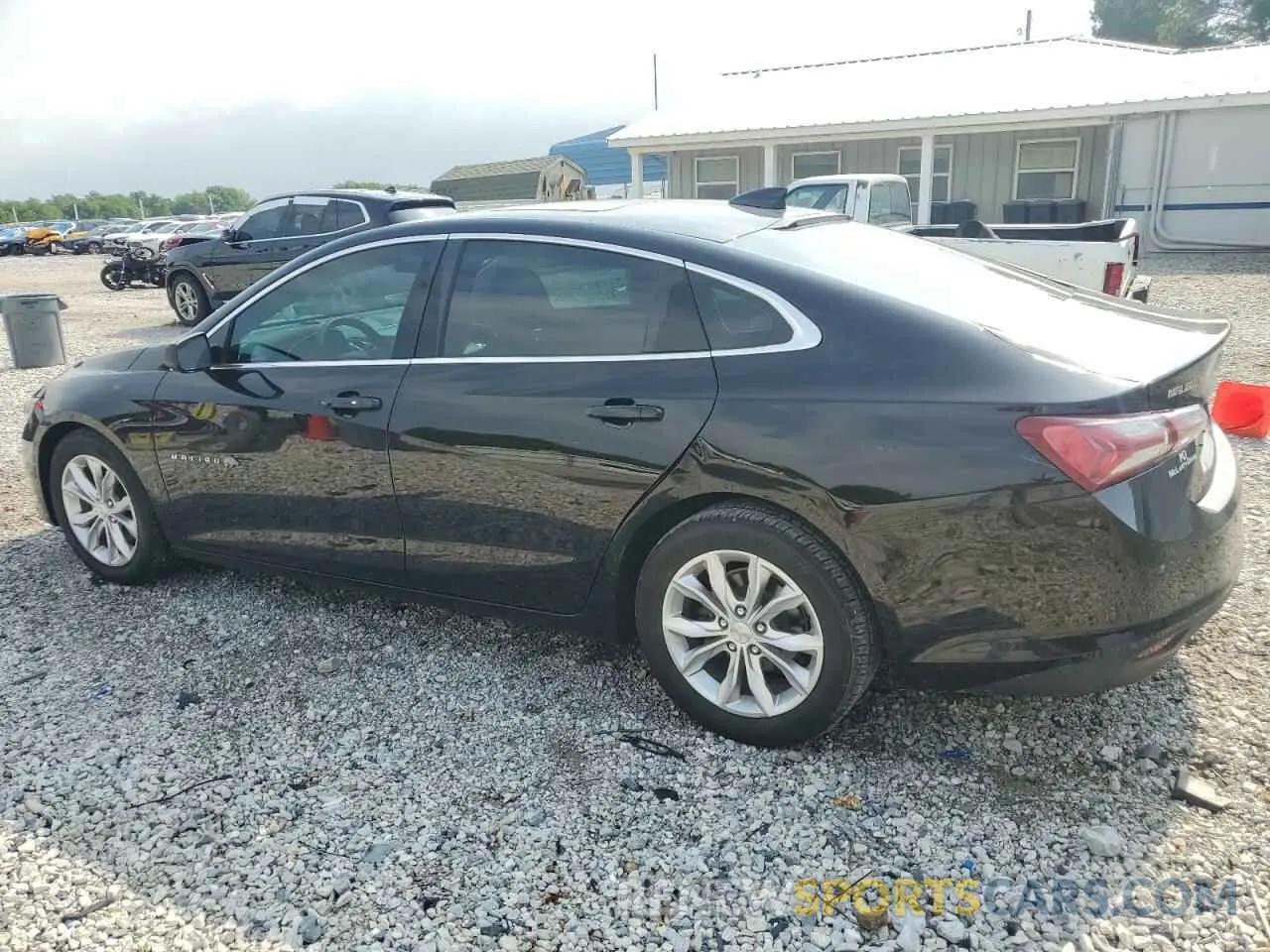 2 fotografías del automóvil dañado 1G1ZD5ST5KF110261 CHEVROLET MALIBU 2019