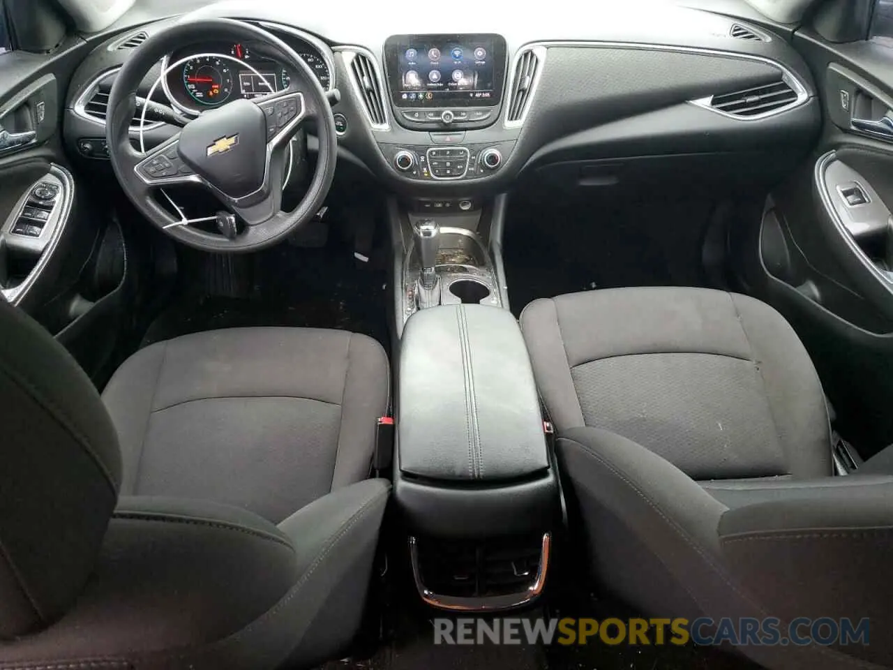 8 fotografías del automóvil dañado 1G1ZD5ST5KF113838 CHEVROLET MALIBU 2019