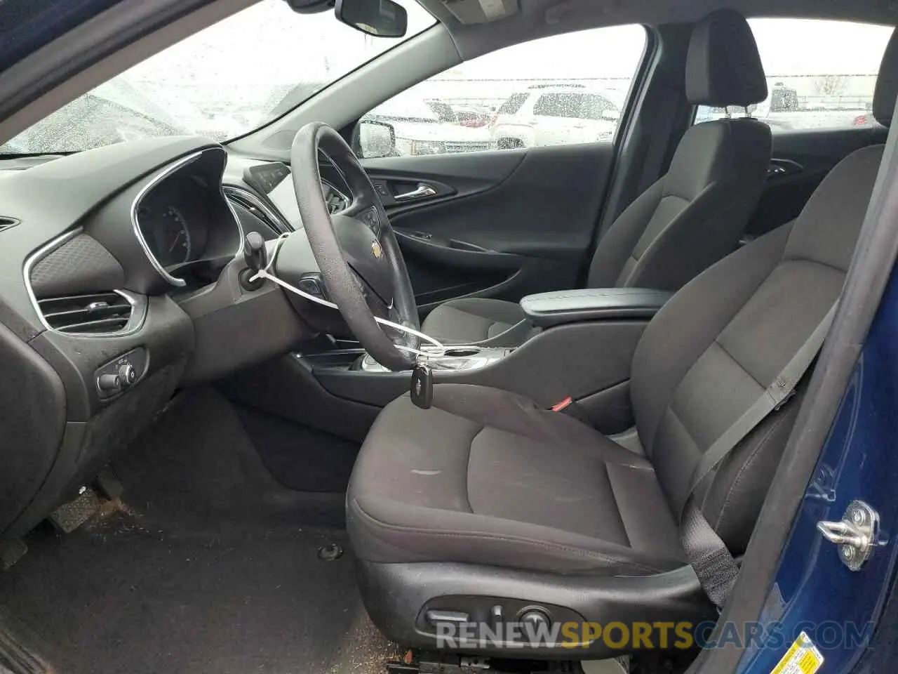 7 fotografías del automóvil dañado 1G1ZD5ST5KF124600 CHEVROLET MALIBU 2019