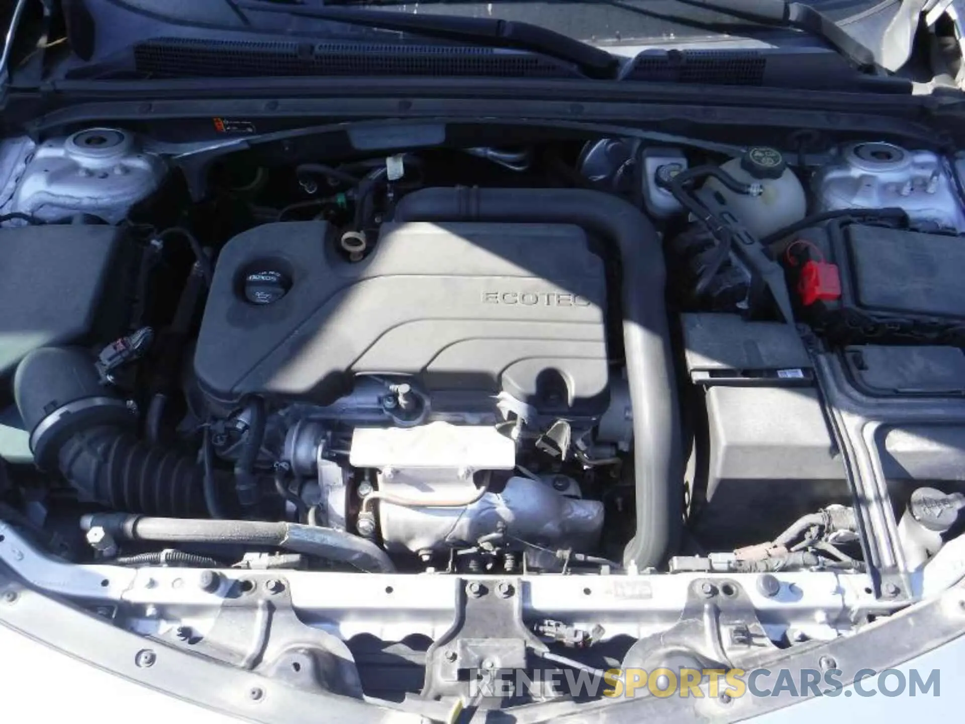12 fotografías del automóvil dañado 1G1ZD5ST5KF132180 CHEVROLET MALIBU 2019