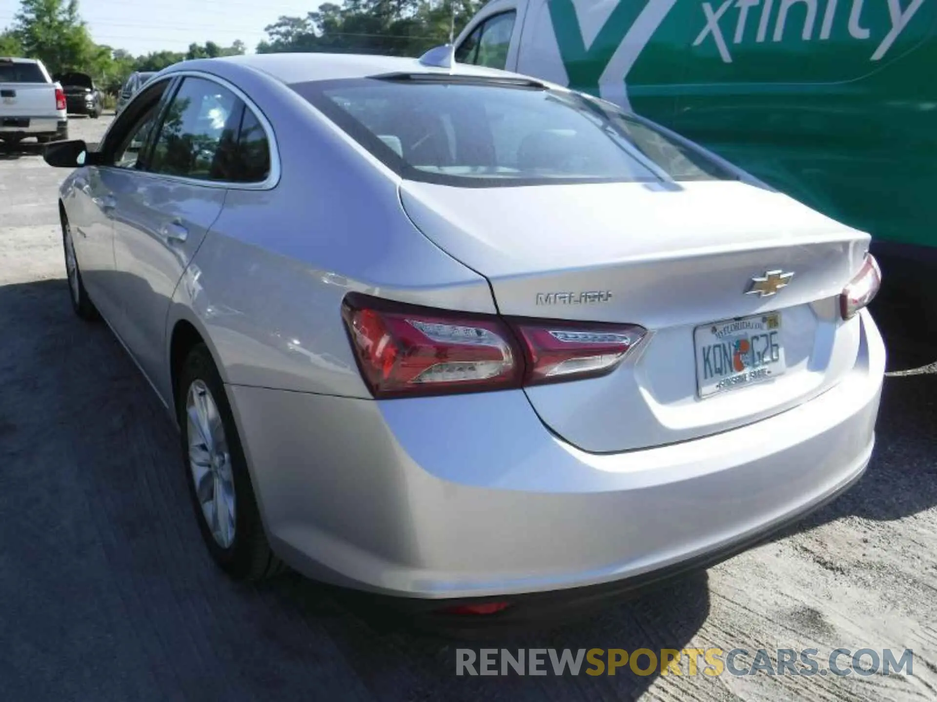 5 fotografías del automóvil dañado 1G1ZD5ST5KF132180 CHEVROLET MALIBU 2019