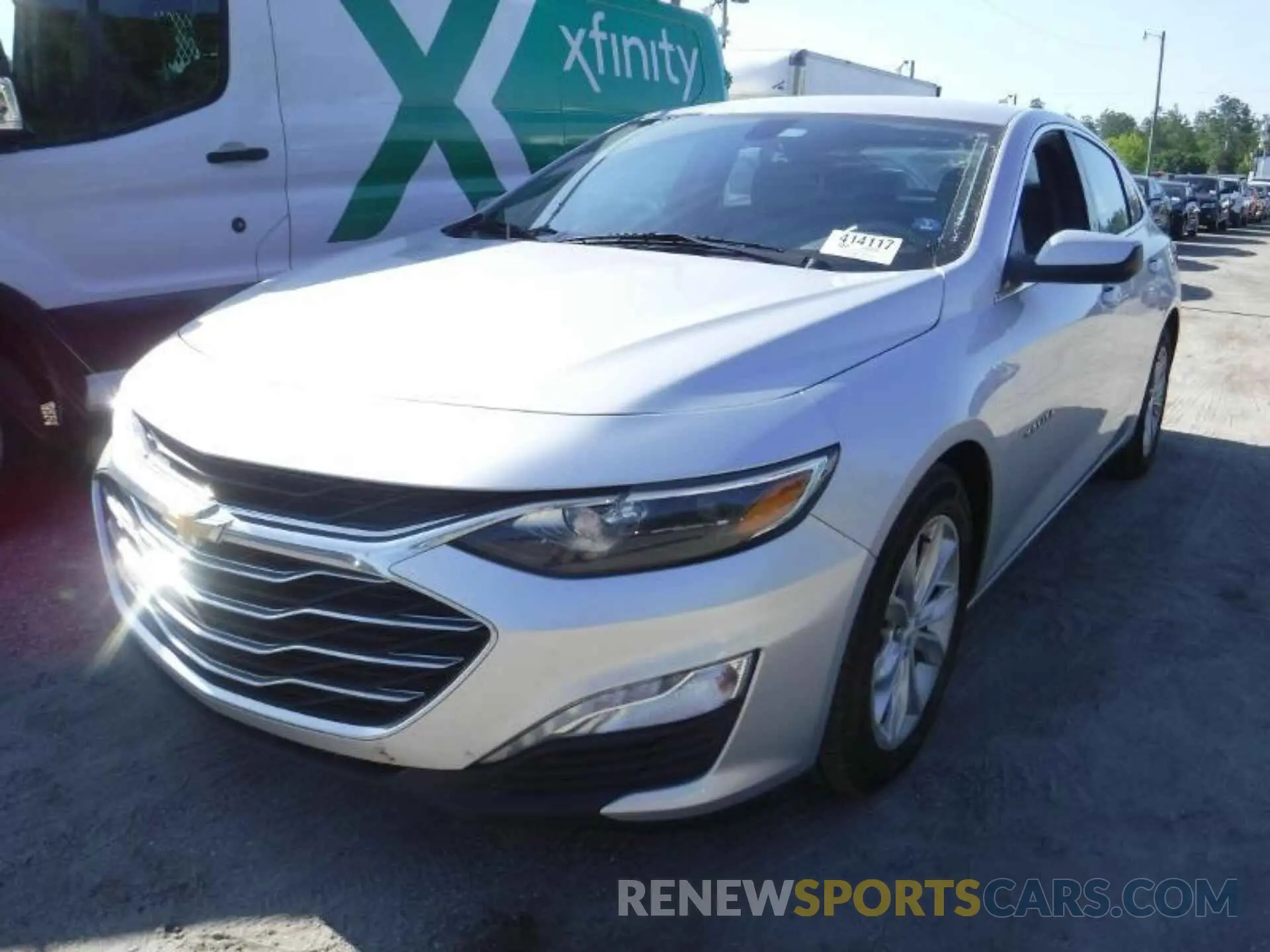 8 fotografías del automóvil dañado 1G1ZD5ST5KF132180 CHEVROLET MALIBU 2019