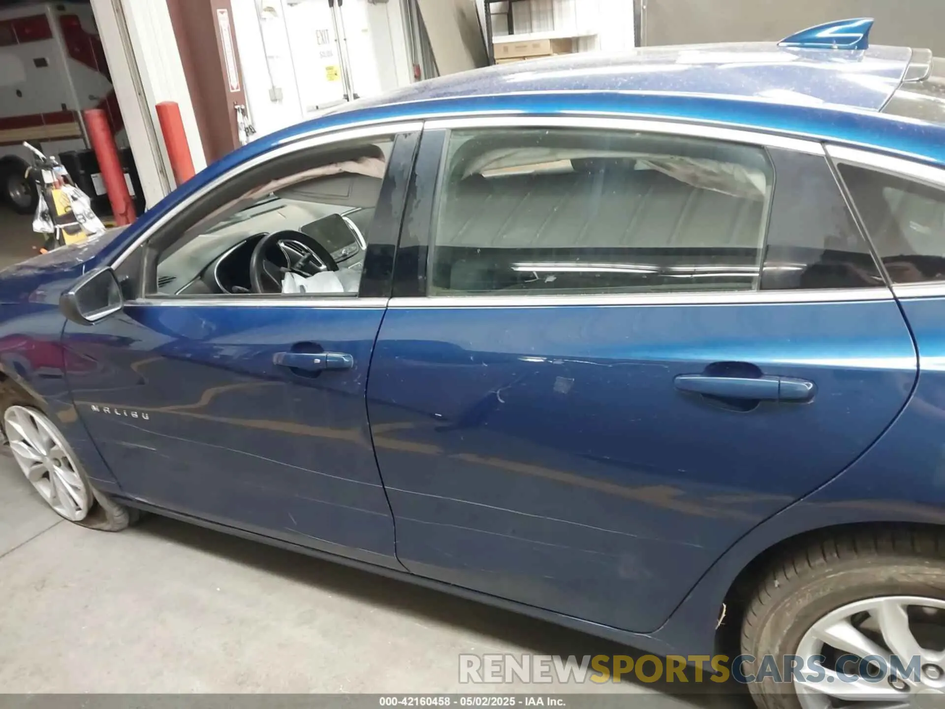 15 fotografías del automóvil dañado 1G1ZD5ST5KF161159 CHEVROLET MALIBU 2019