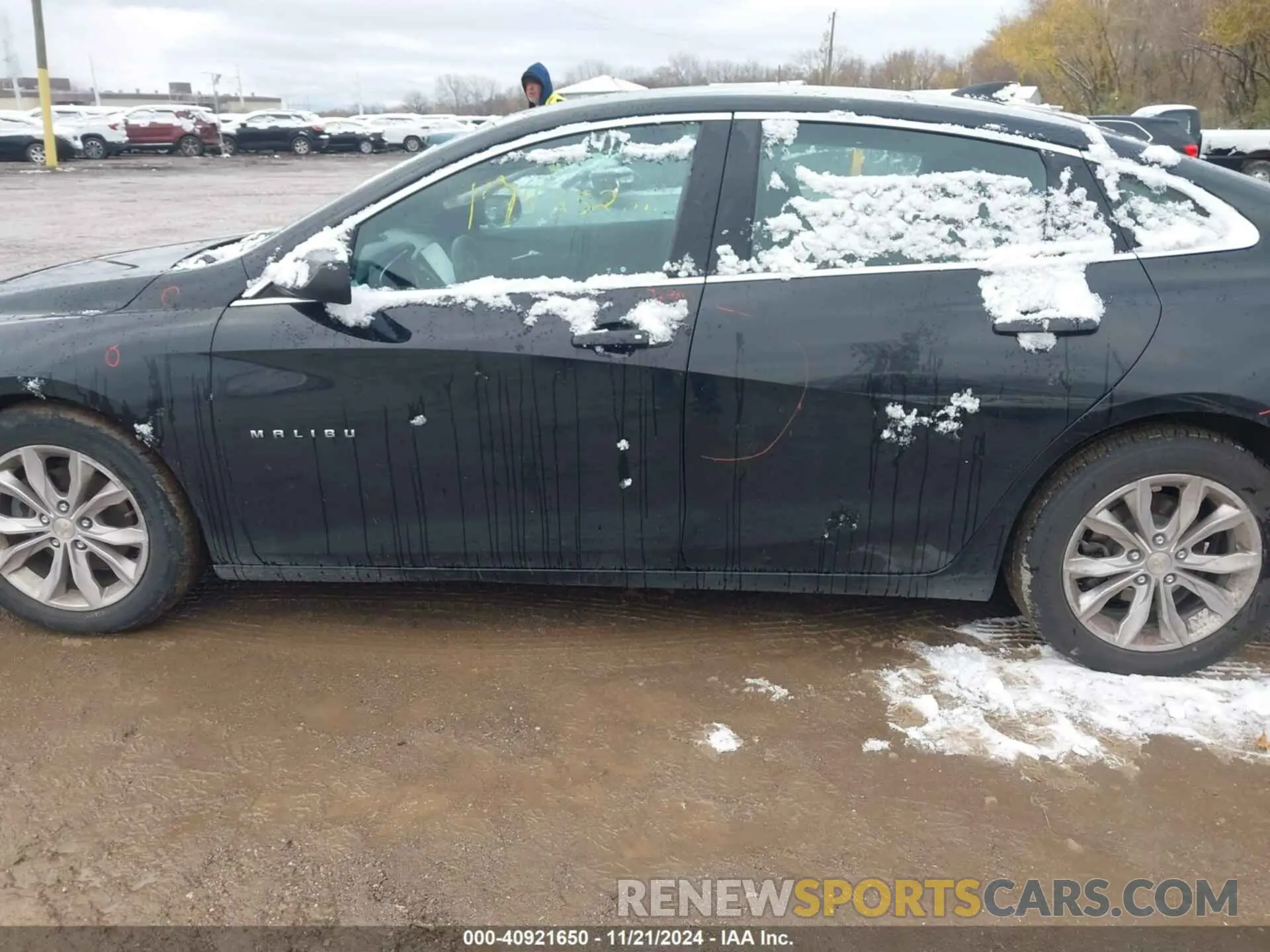 14 fotografías del automóvil dañado 1G1ZD5ST5KF163056 CHEVROLET MALIBU 2019