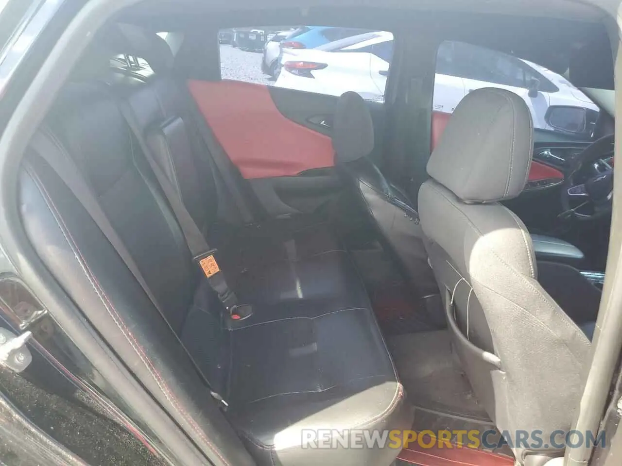 10 fotografías del automóvil dañado 1G1ZD5ST5KF168791 CHEVROLET MALIBU 2019