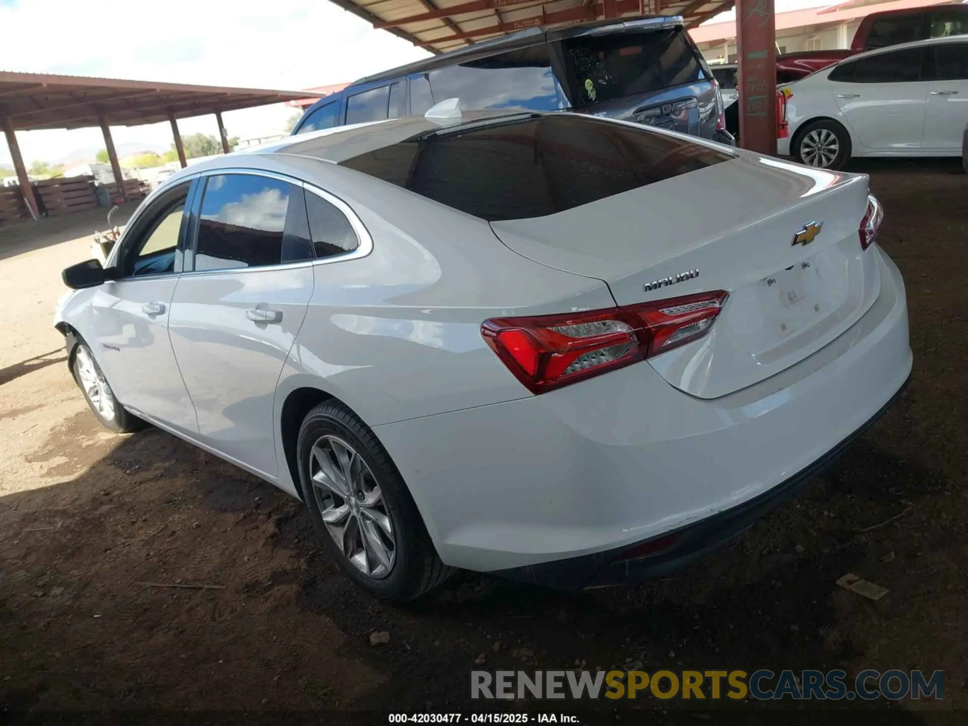 3 fotografías del automóvil dañado 1G1ZD5ST6KF136593 CHEVROLET MALIBU 2019