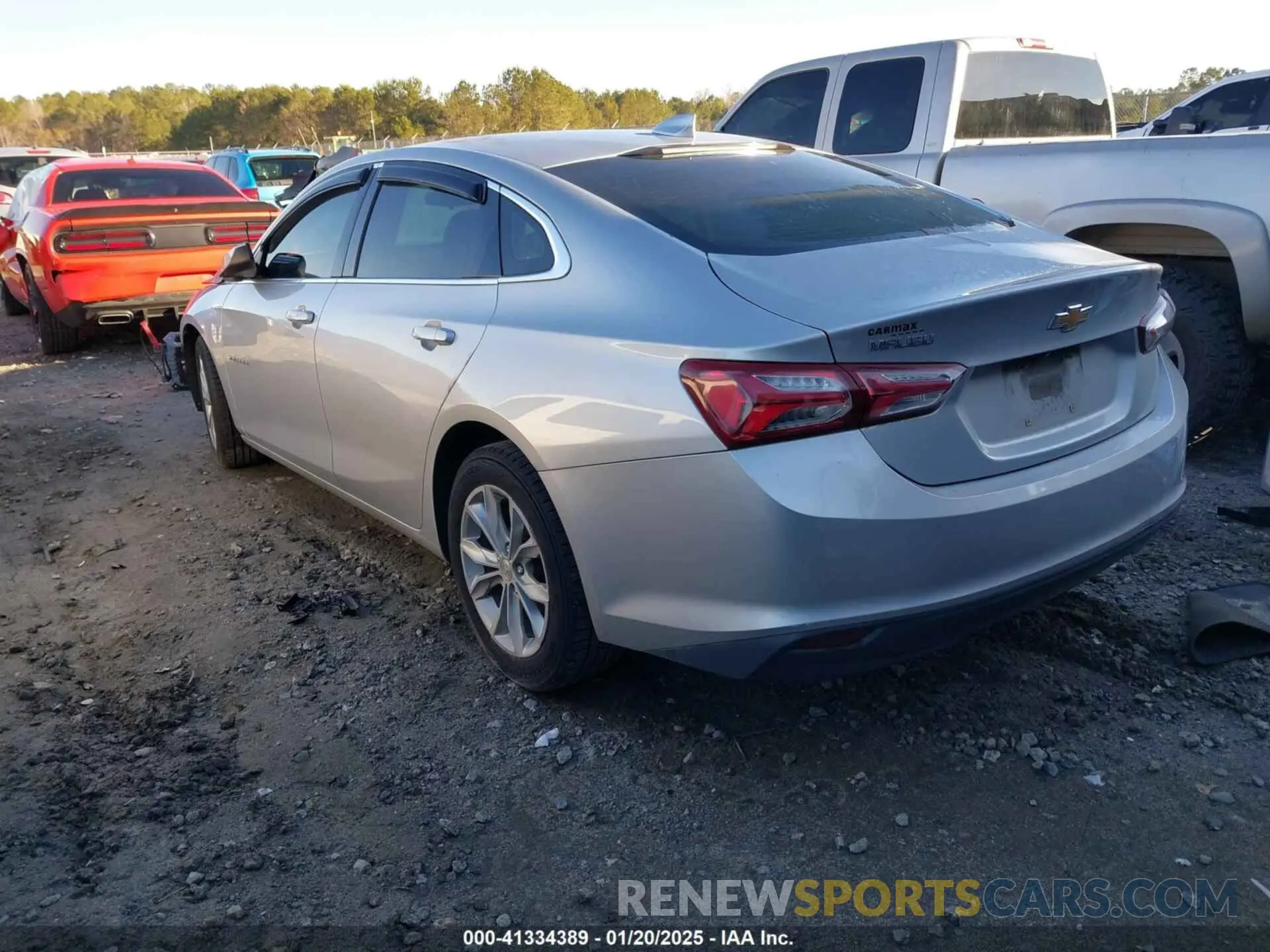 3 fotografías del automóvil dañado 1G1ZD5ST6KF138814 CHEVROLET MALIBU 2019