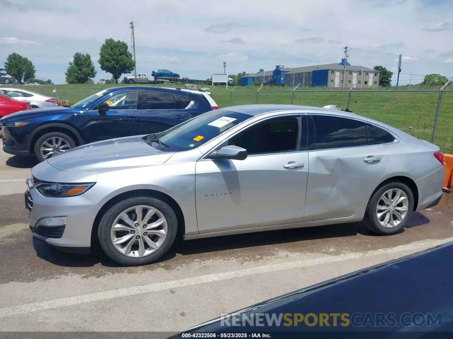 14 fotografías del automóvil dañado 1G1ZD5ST6KF139302 CHEVROLET MALIBU 2019