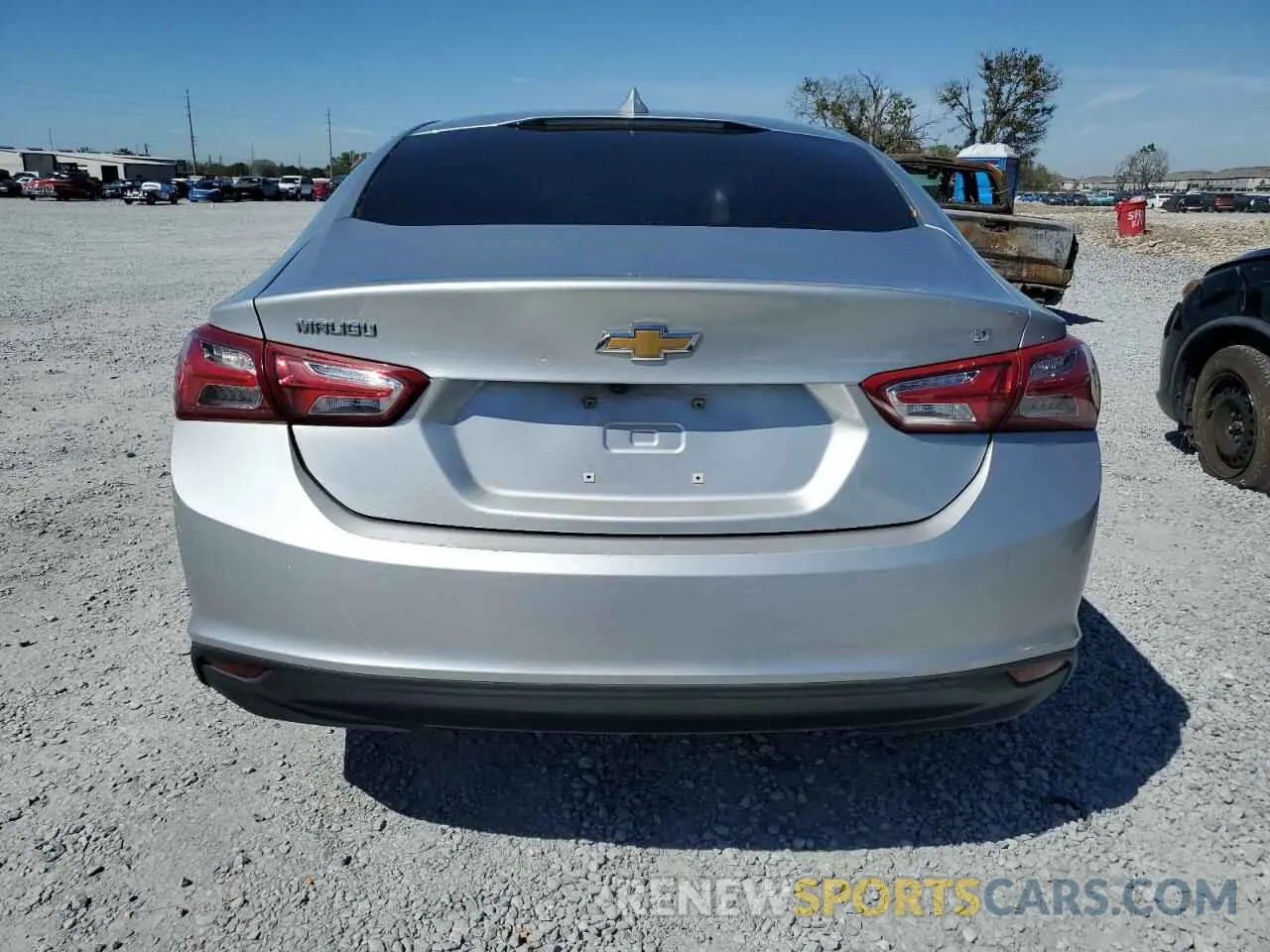6 fotografías del automóvil dañado 1G1ZD5ST6KF164149 CHEVROLET MALIBU 2019