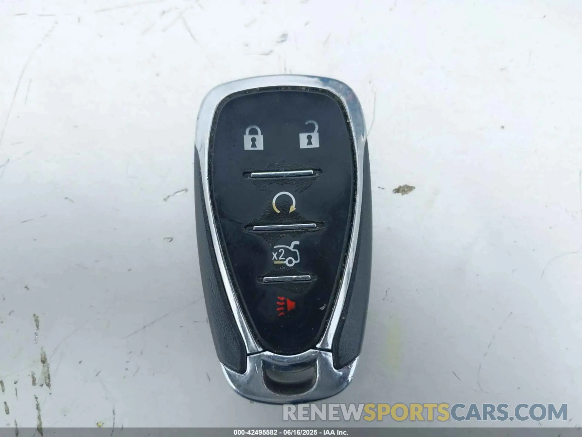 11 fotografías del automóvil dañado 1G1ZD5ST6KF172395 CHEVROLET MALIBU 2019