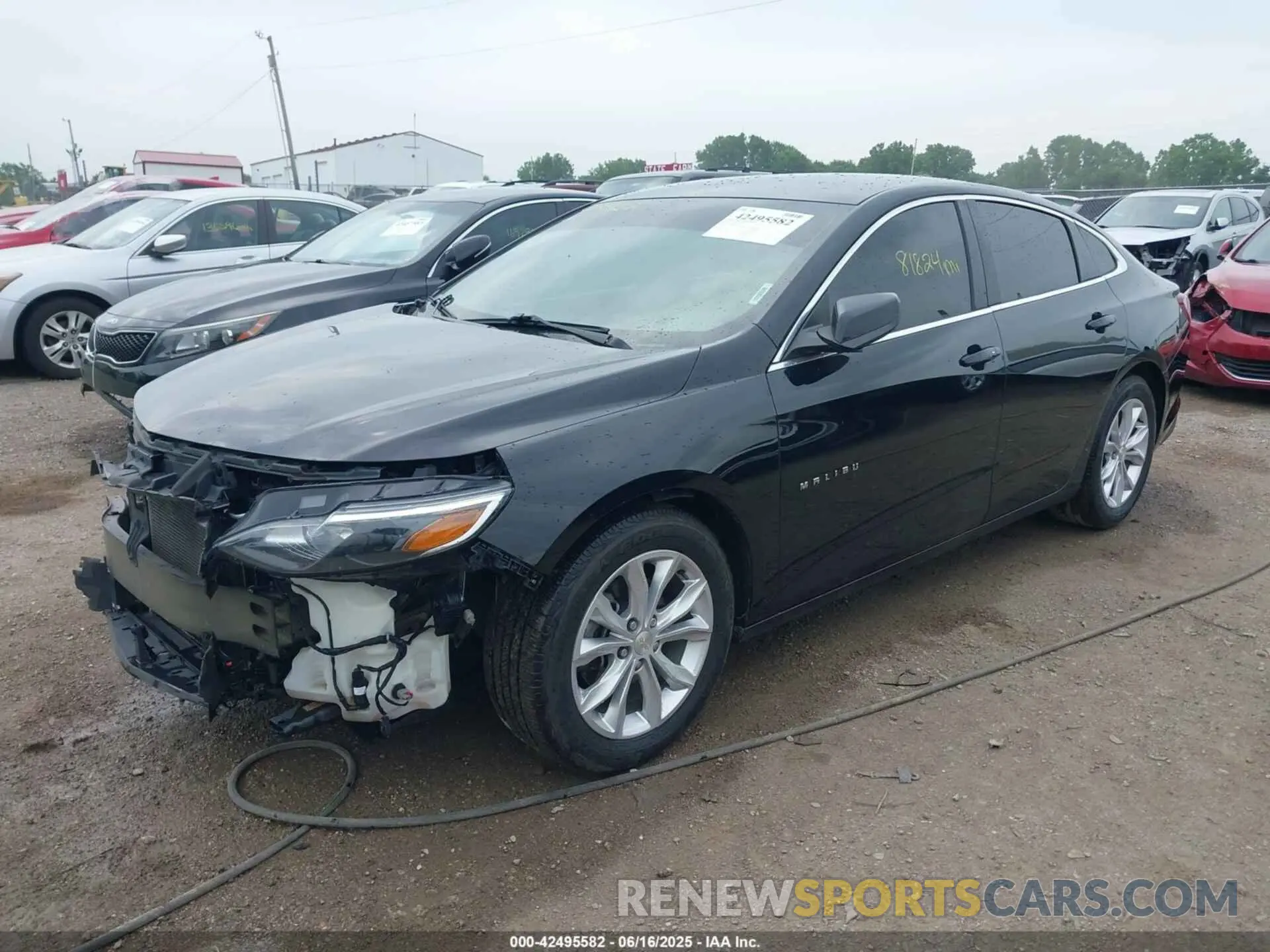 2 fotografías del automóvil dañado 1G1ZD5ST6KF172395 CHEVROLET MALIBU 2019