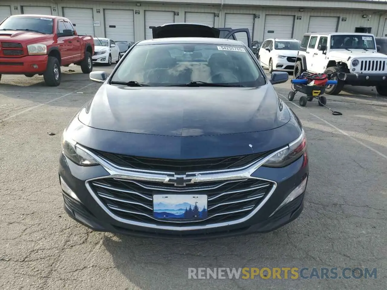 5 fotografías del automóvil dañado 1G1ZD5ST6KF208845 CHEVROLET MALIBU 2019