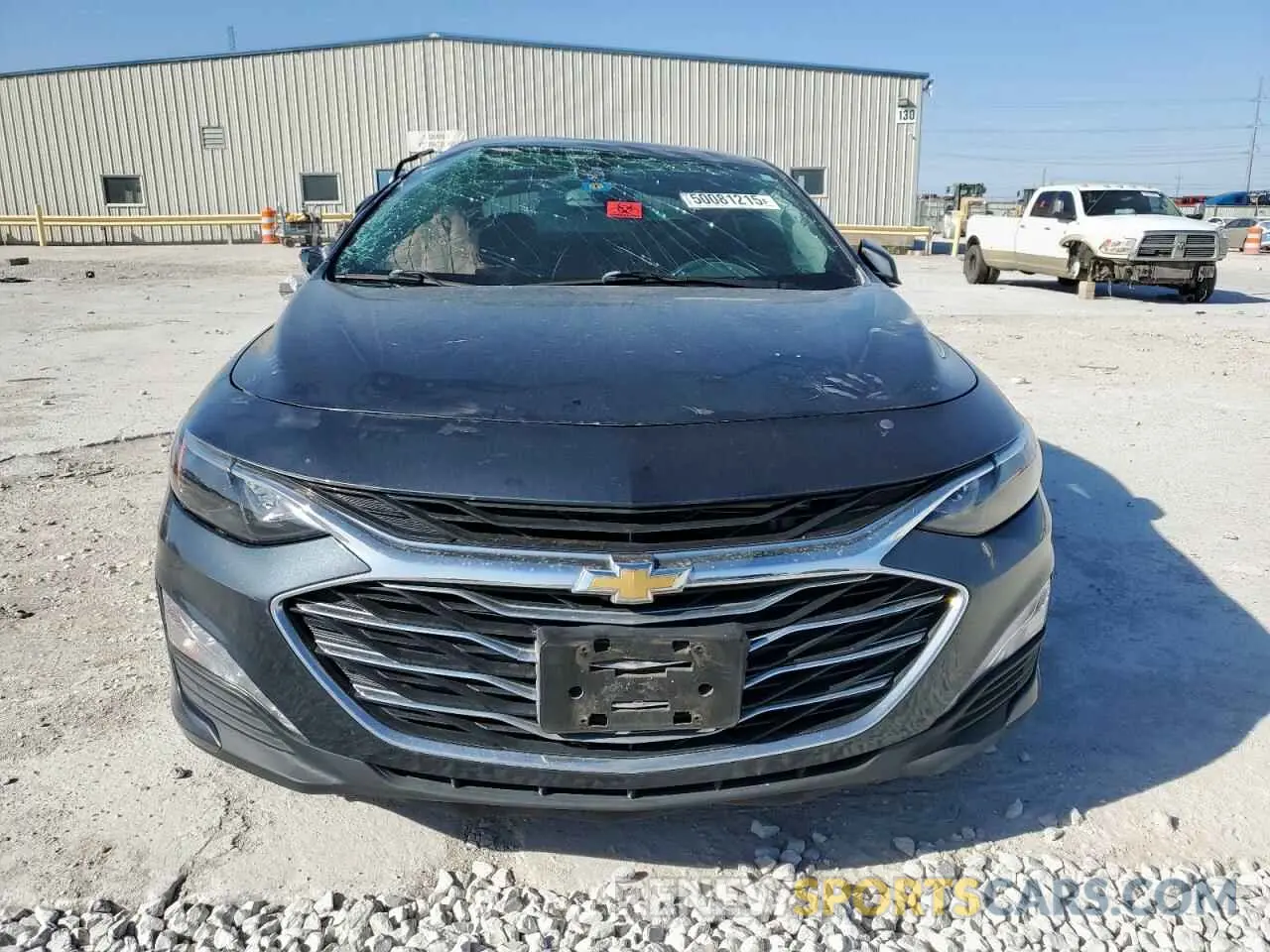 5 fotografías del automóvil dañado 1G1ZD5ST6KF209753 CHEVROLET MALIBU 2019