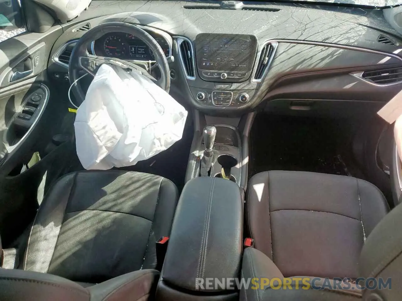 8 fotografías del automóvil dañado 1G1ZD5ST6KF209753 CHEVROLET MALIBU 2019